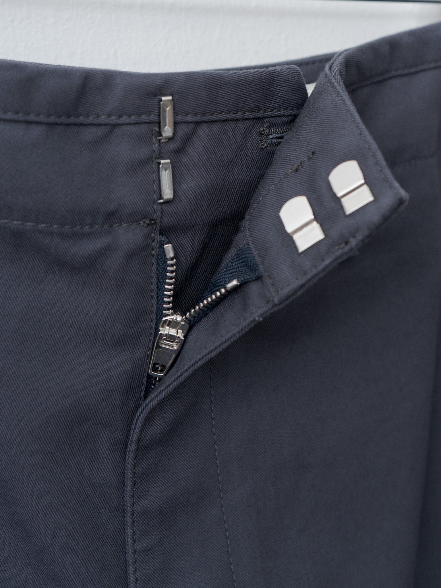 Large Chino - Graphite Blue