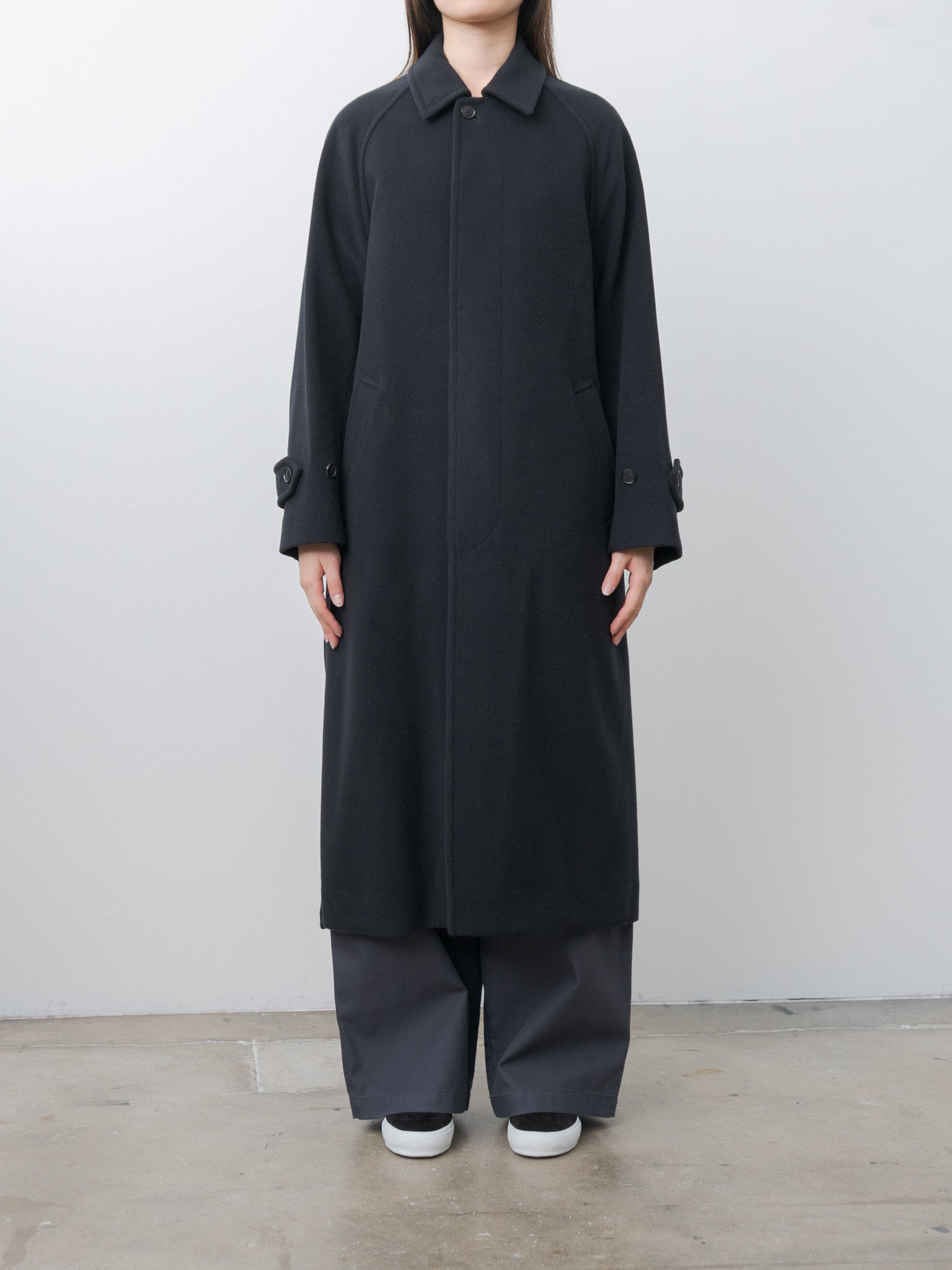 Super Fine Wool Mosser Soutien Collar Coat - Black