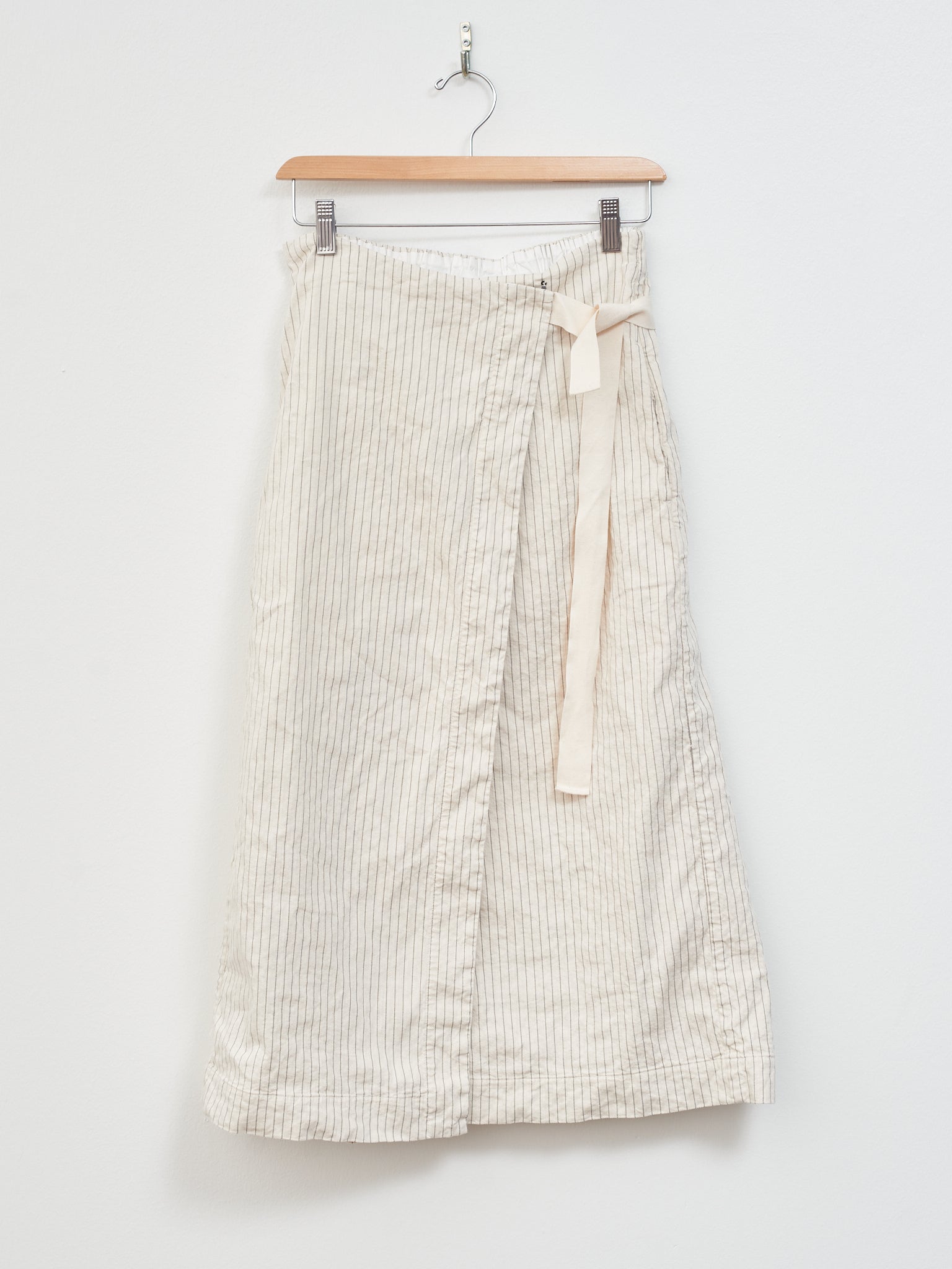 Namu Shop - Album di Famiglia Pinstripe Wrap Skirt - Natural