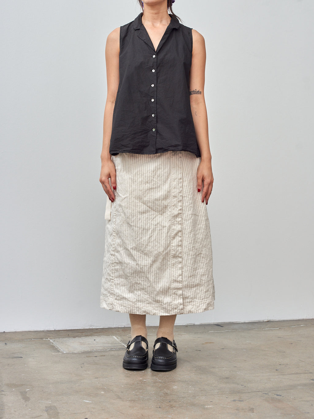 Namu Shop - Album di Famiglia Sleeveless Collar Shirt TC - Black