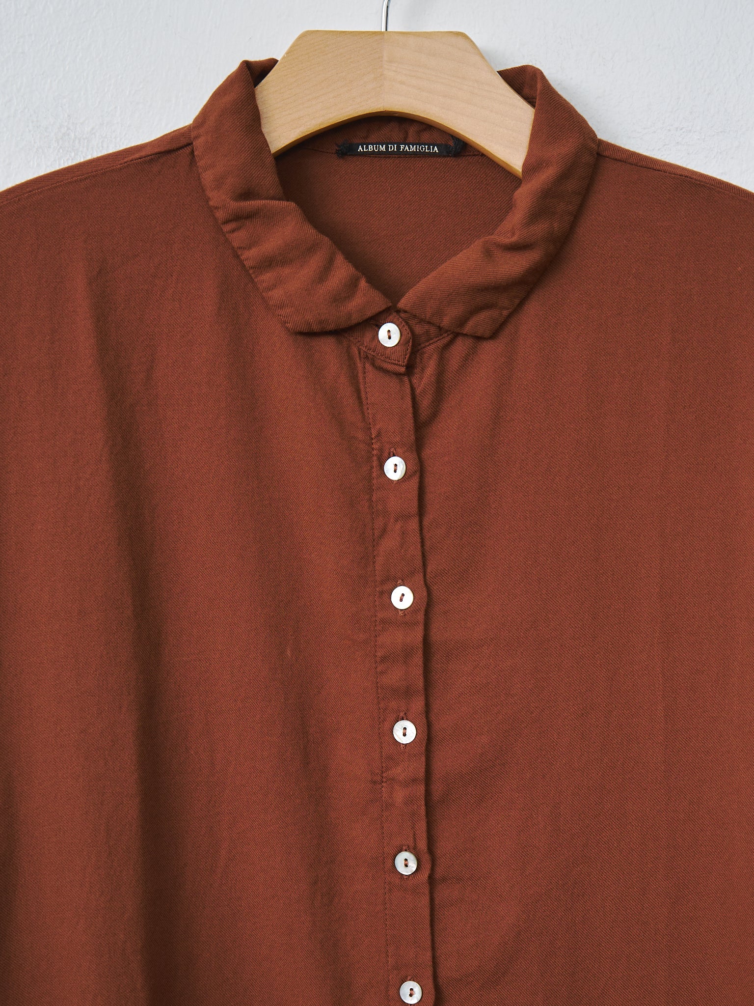 Namu Shop - Album di Famiglia Short Collar Shirt TVC - Rust