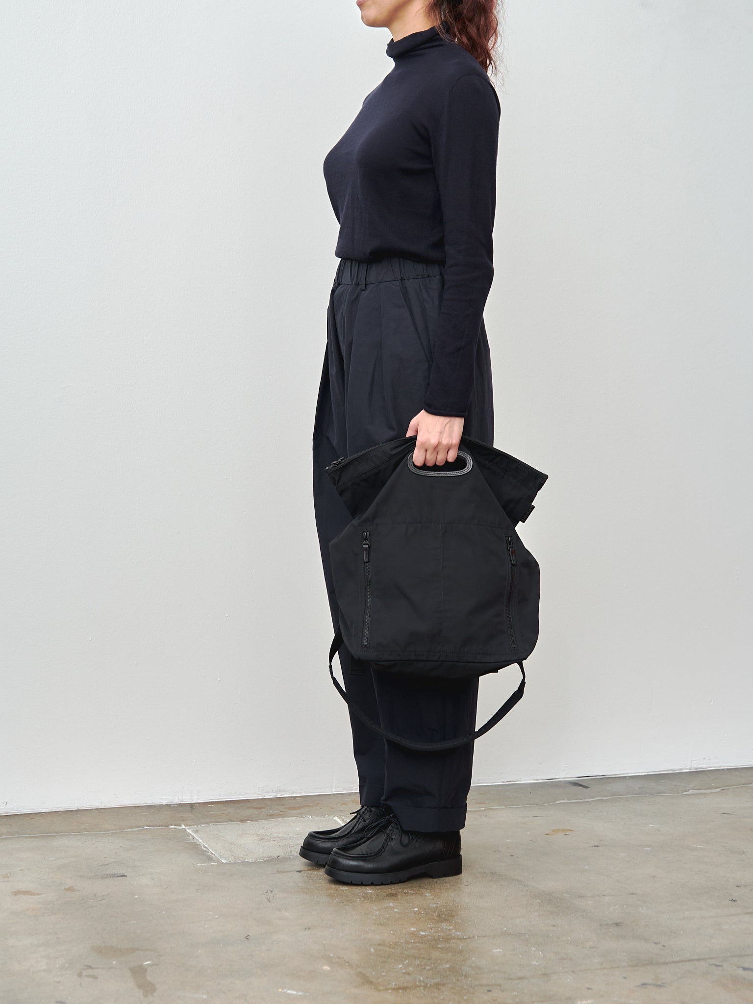 Namu Shop - Amiacalva Gabardine Paperbag - Black