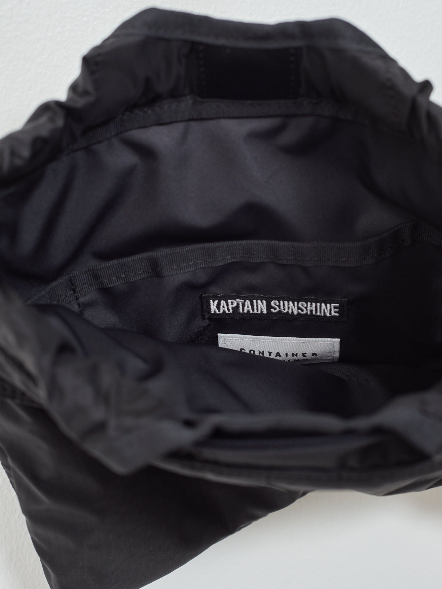 Namu Shop - Kaptain Sunshine Flight Bag S - Black