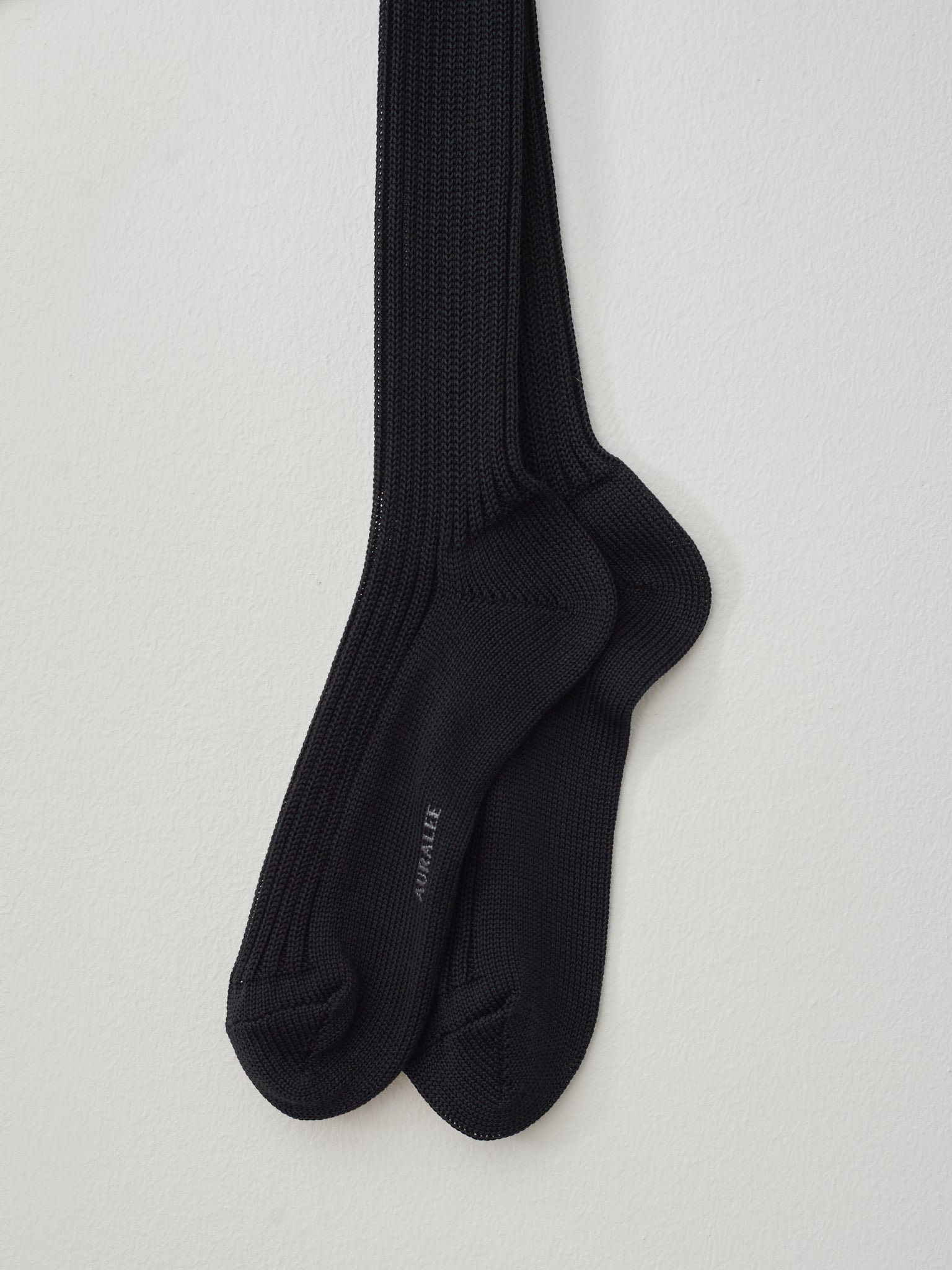 Namu Shop - Auralee Women's Cotton Rib Low Gauge Socks - Beige, Black