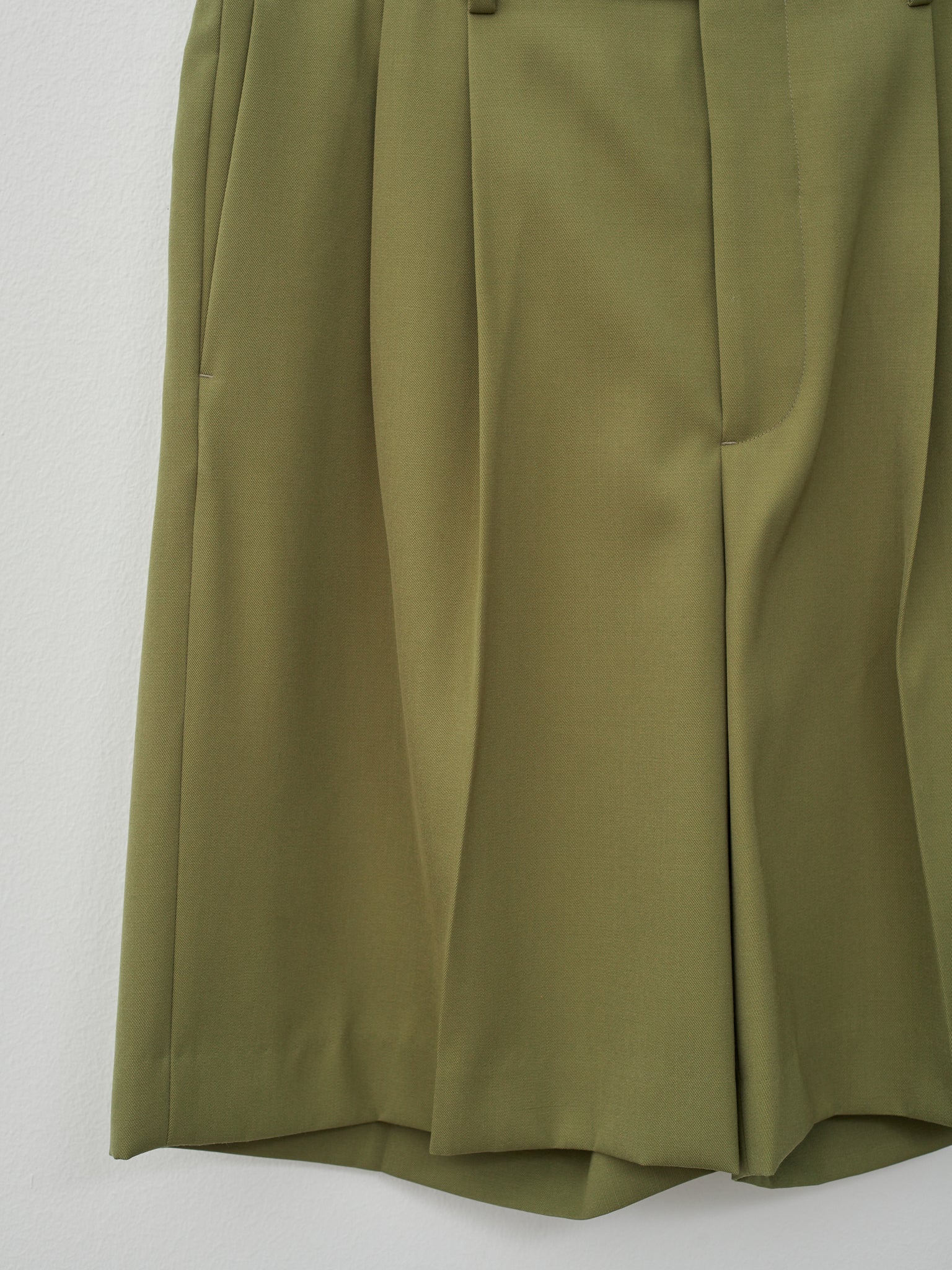 Namu Shop - Auralee Light Wool Max Gabardine Shorts - Khaki