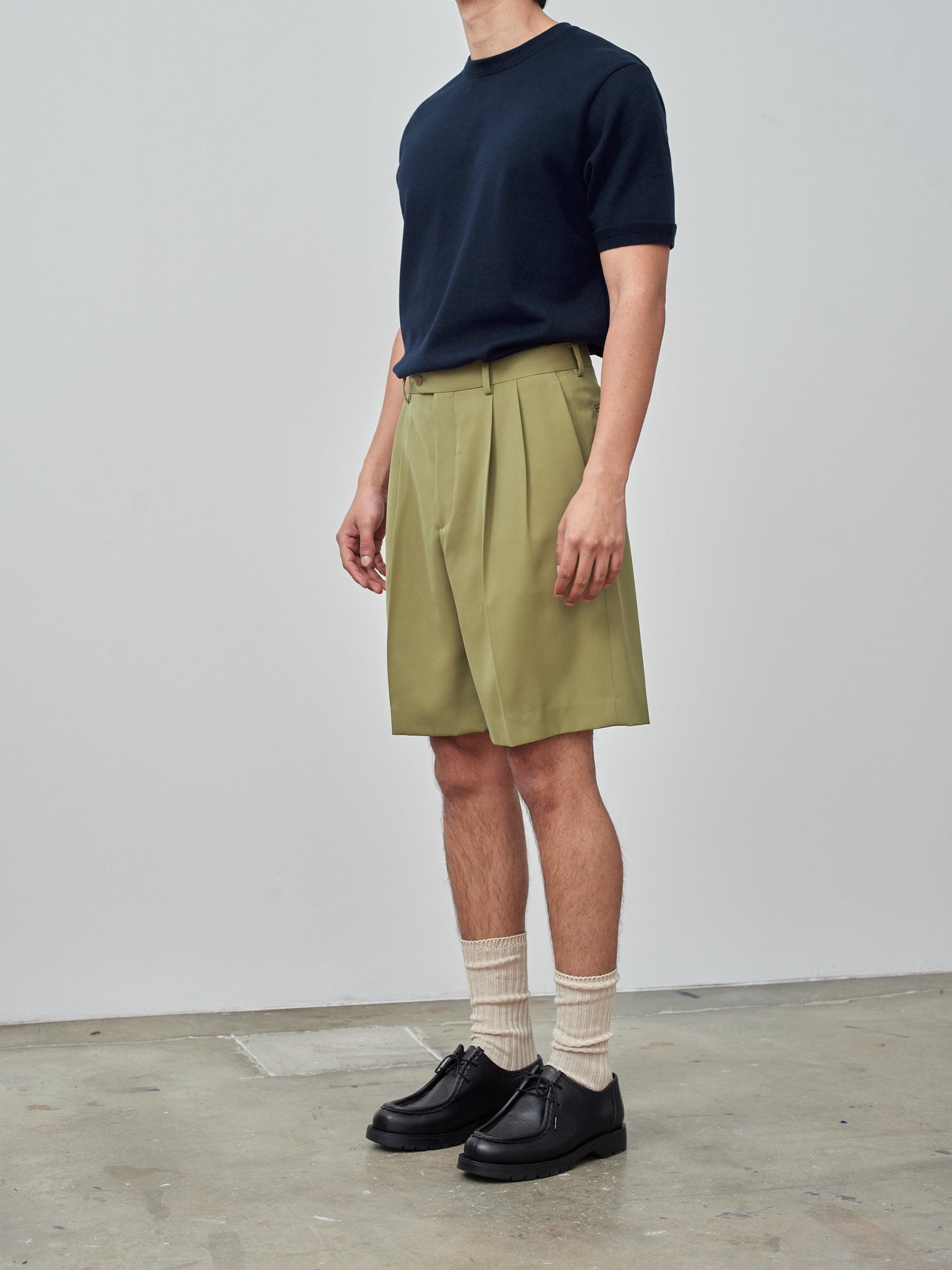 Namu Shop - Auralee Light Wool Max Gabardine Shorts - Khaki