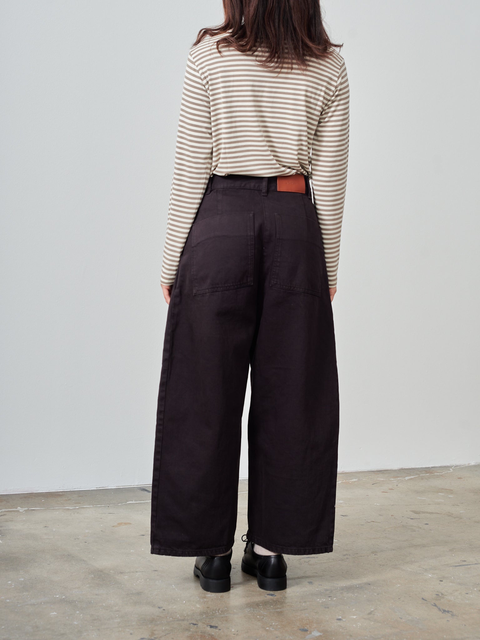 Namu Shop - Studio Nicholson Chalco Wide Crop Pant - Black Grape