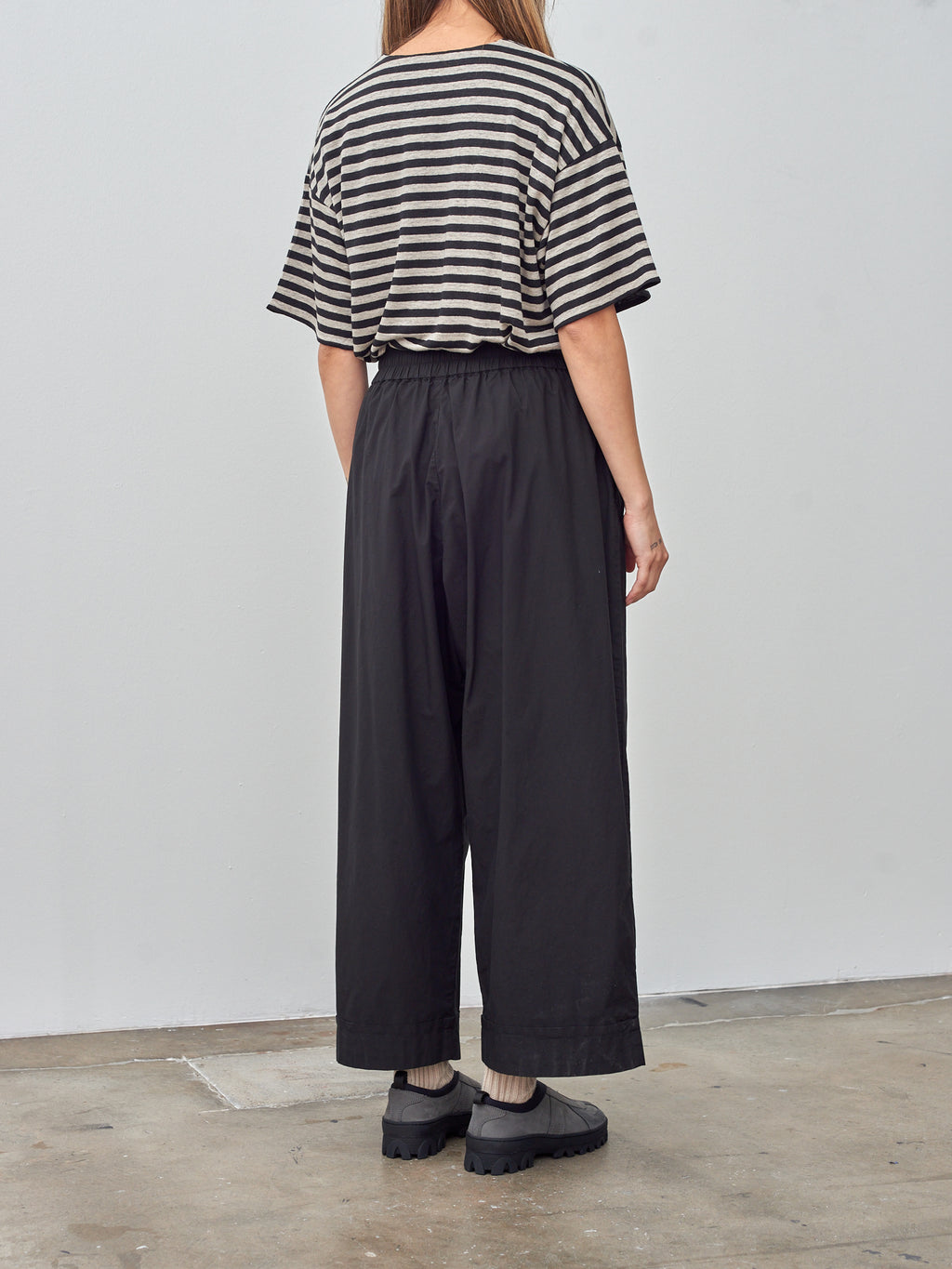Namu Shop - Veritecoeur Shirring Tuck Pants - Gray