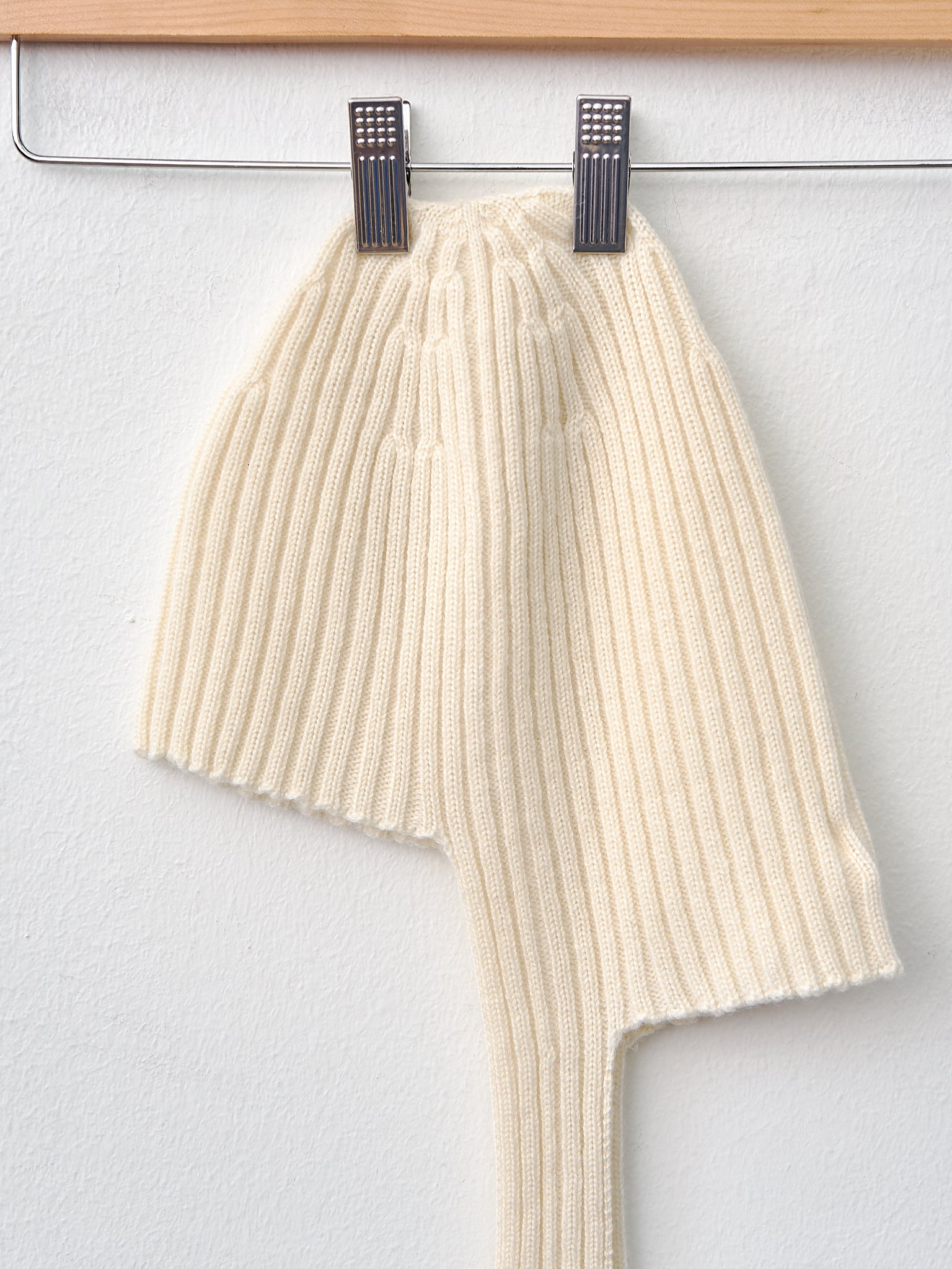 Namu Shop - Babaco Cashmere Knit Cap - Red, White