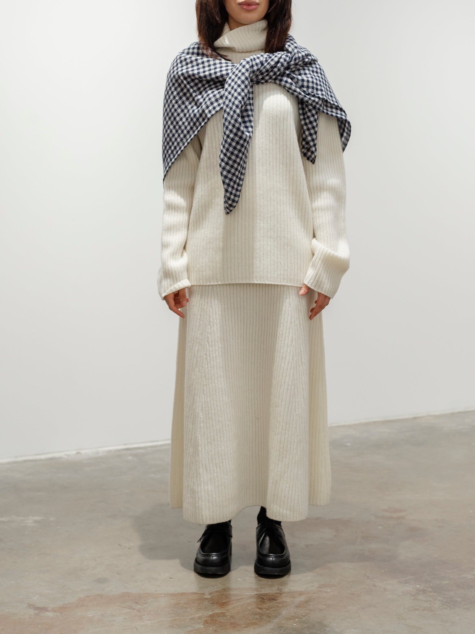 Namu Shop - ICHI Wool Gauze Gingham Stole - White x Navy