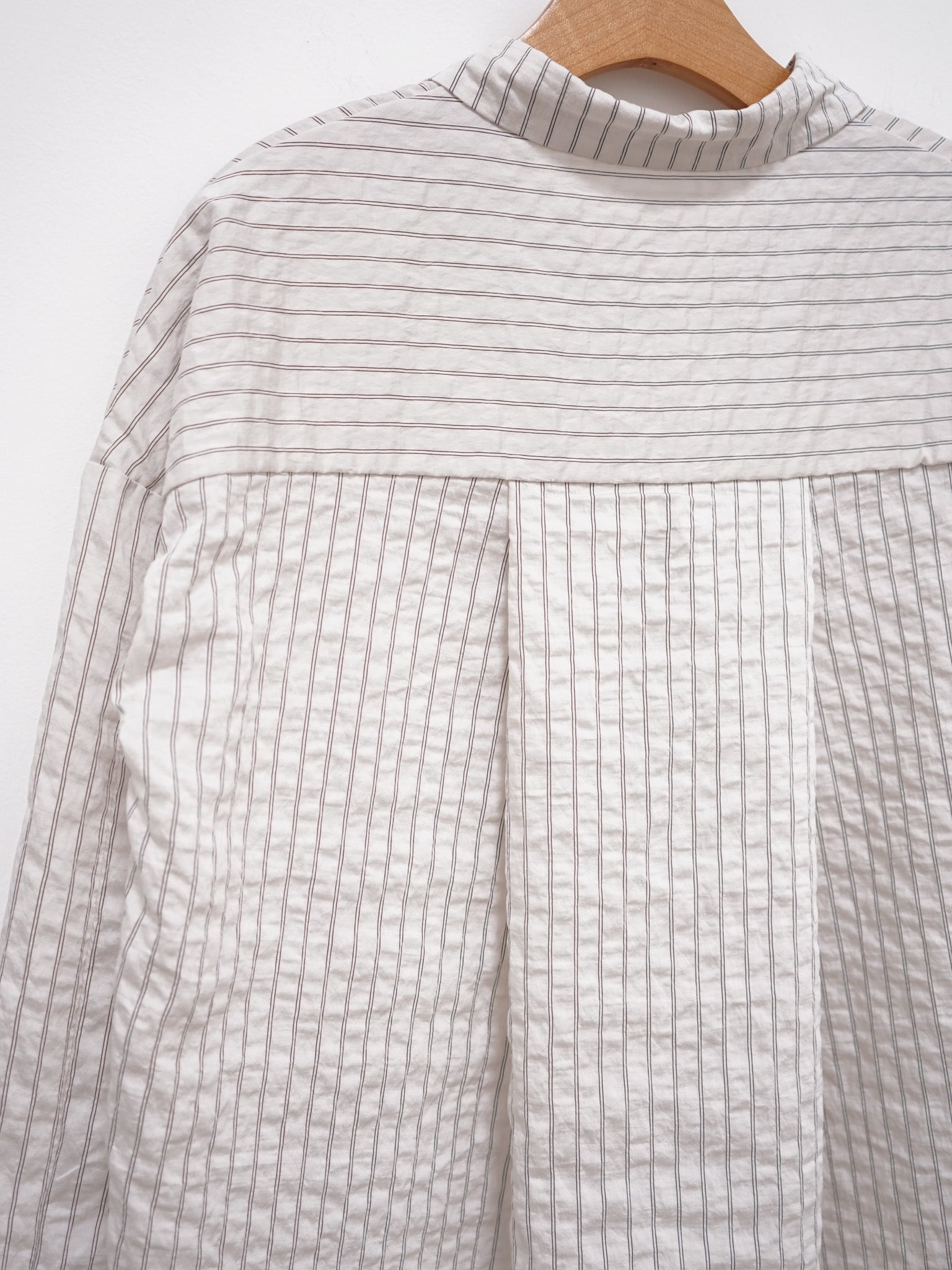 Namu Shop - Album di Famiglia Striped Short Collar Shirt - Off White