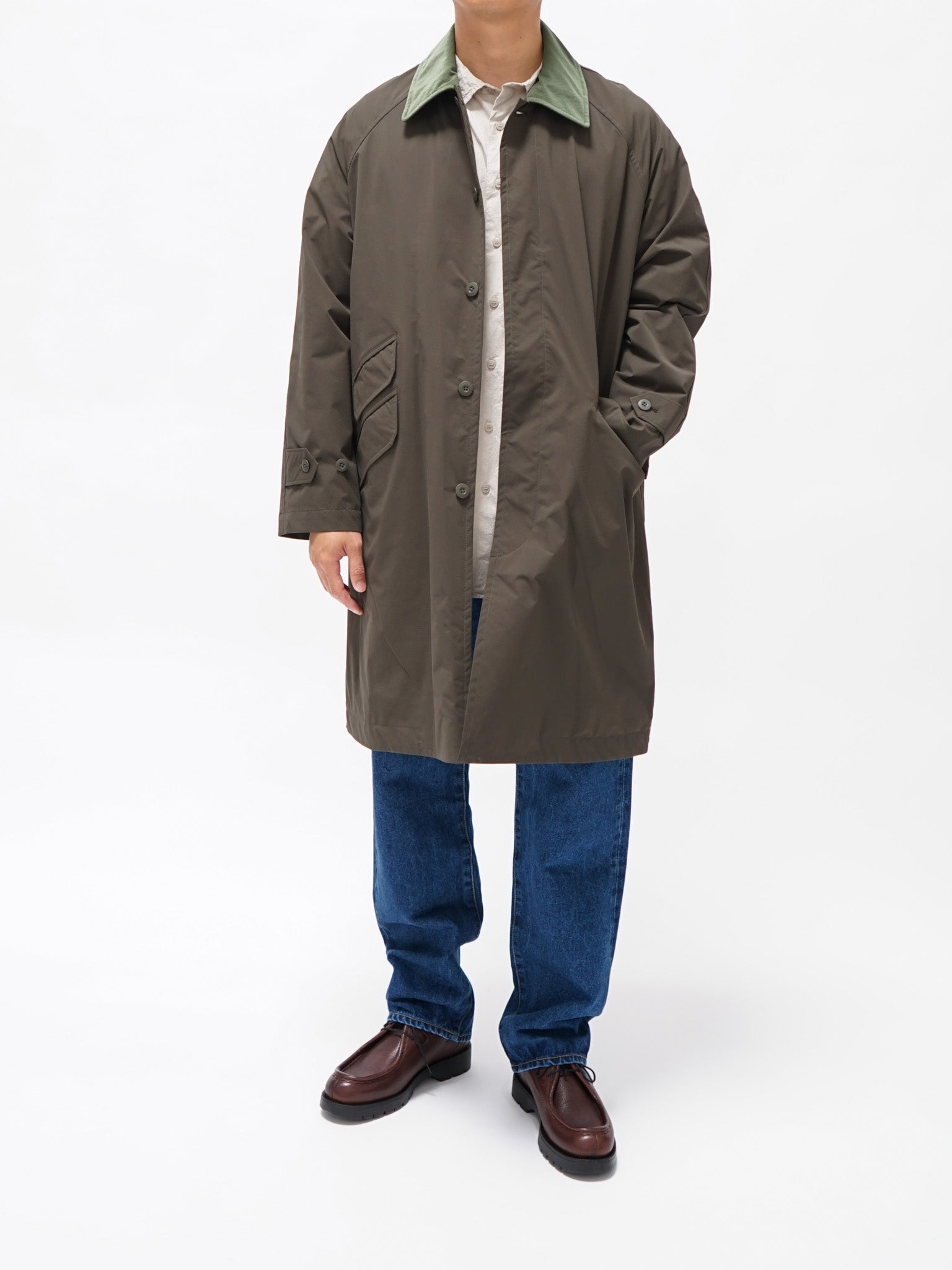 Namu Shop - ts(s) SOLOTEX Polyester Stretch Raglan Sleeve Coat - Olive