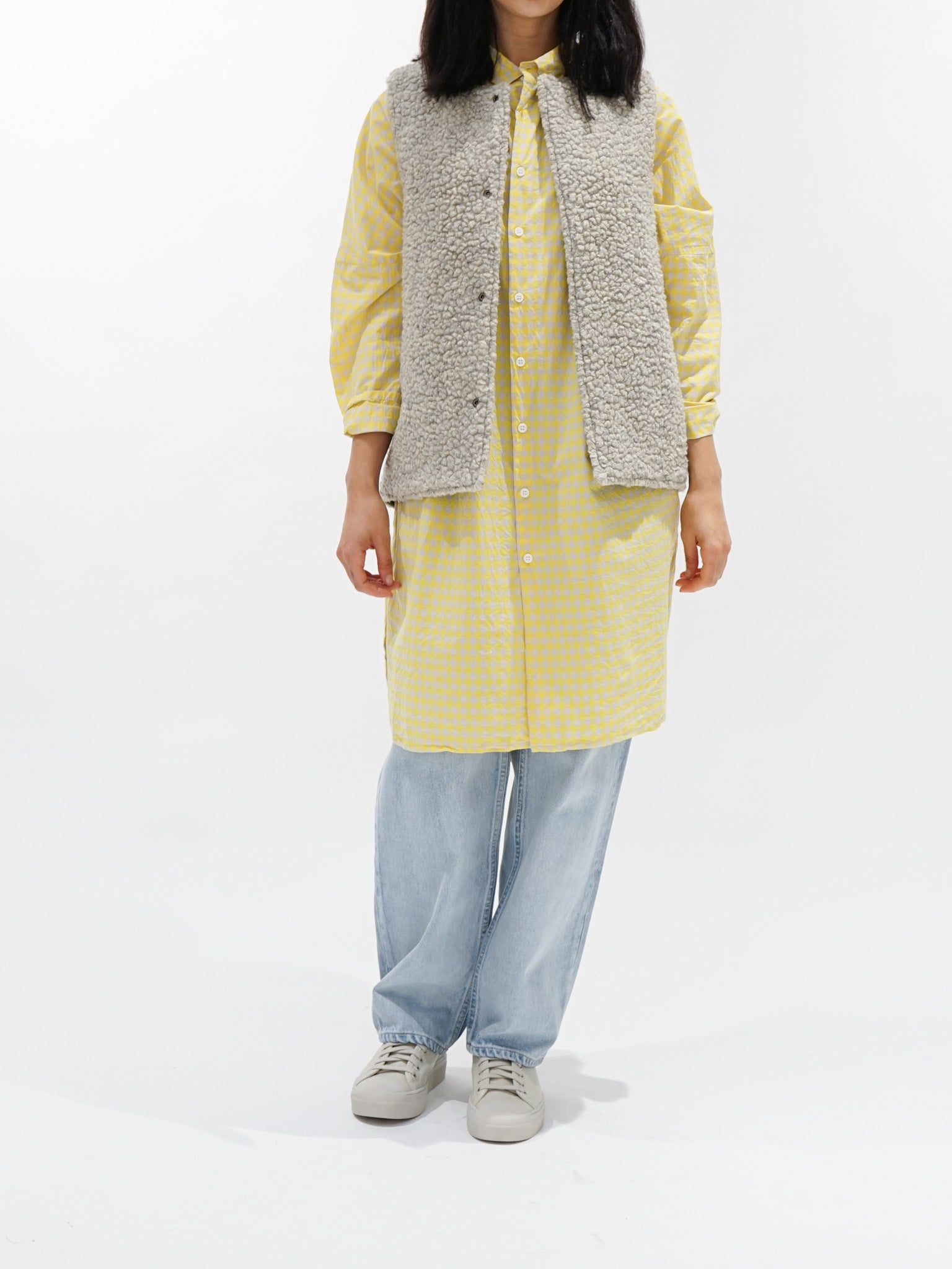 Namu Shop - Veritecoeur Reversible Boa Vest - Gray/Olive