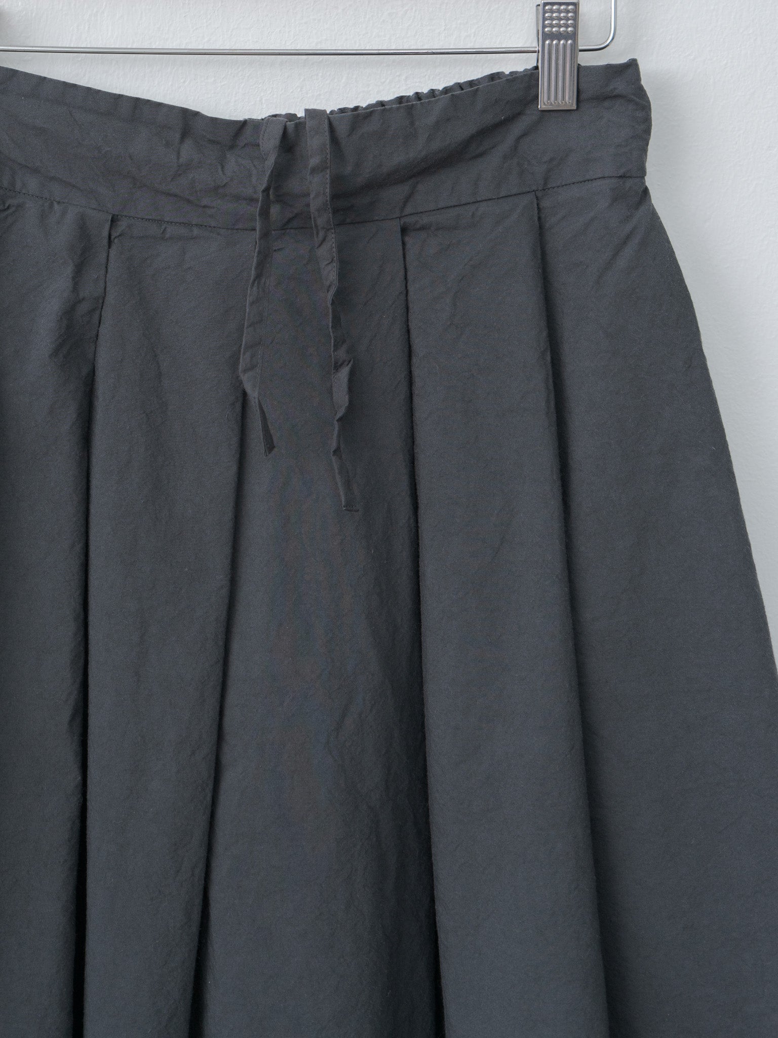 Namu Shop - Veritecoeur Tuck Skirt - Gray