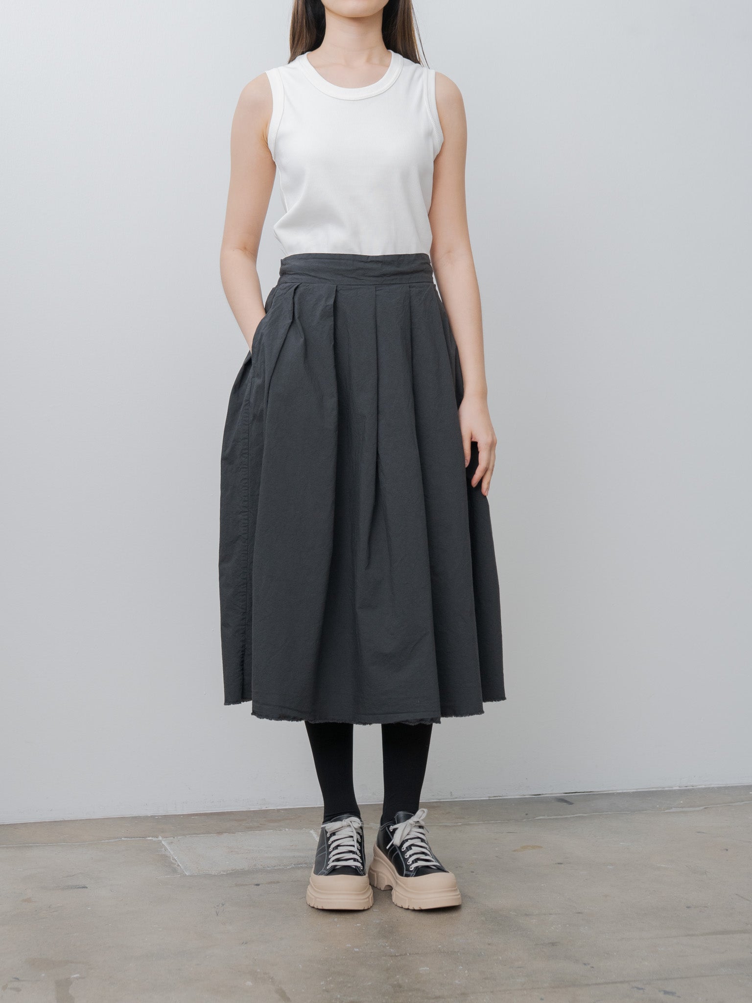 Namu Shop - Veritecoeur Tuck Skirt - Gray