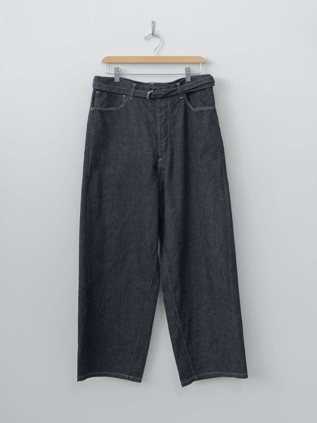 パンツ <blurhms> Ny-Vi-Li Track Pants BHS25S013 BLURHMSのパンツ検索結果|古着・中古品の通販サイト セカンド