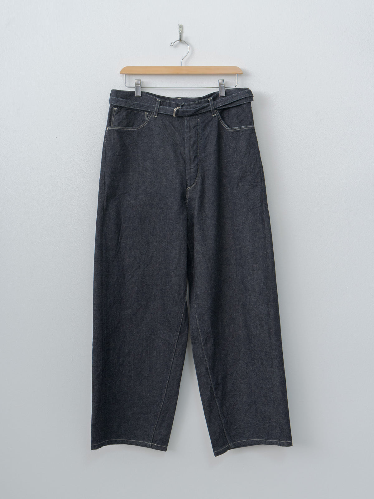 Namu Shop - Blurhms 12.9oz Denim Bias Belted Pants - Indigo