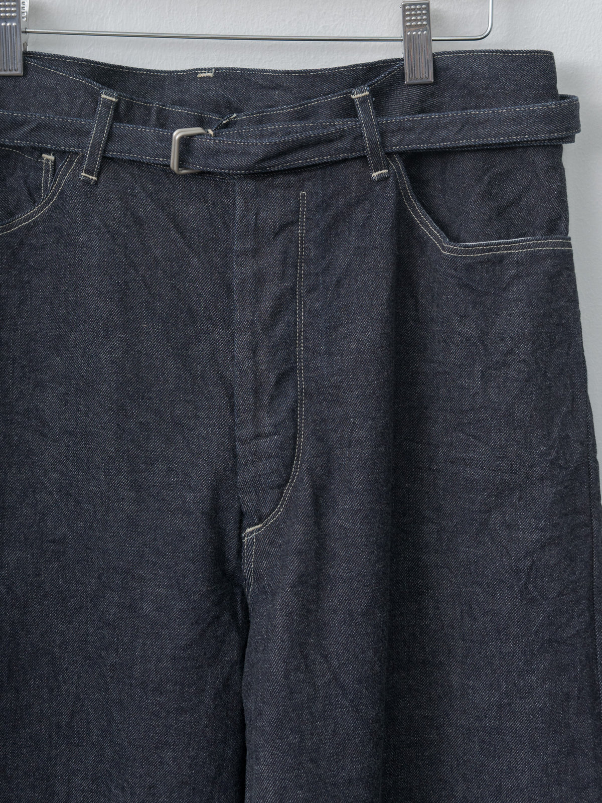 Namu Shop - Blurhms 12.9oz Denim Bias Belted Pants - Indigo