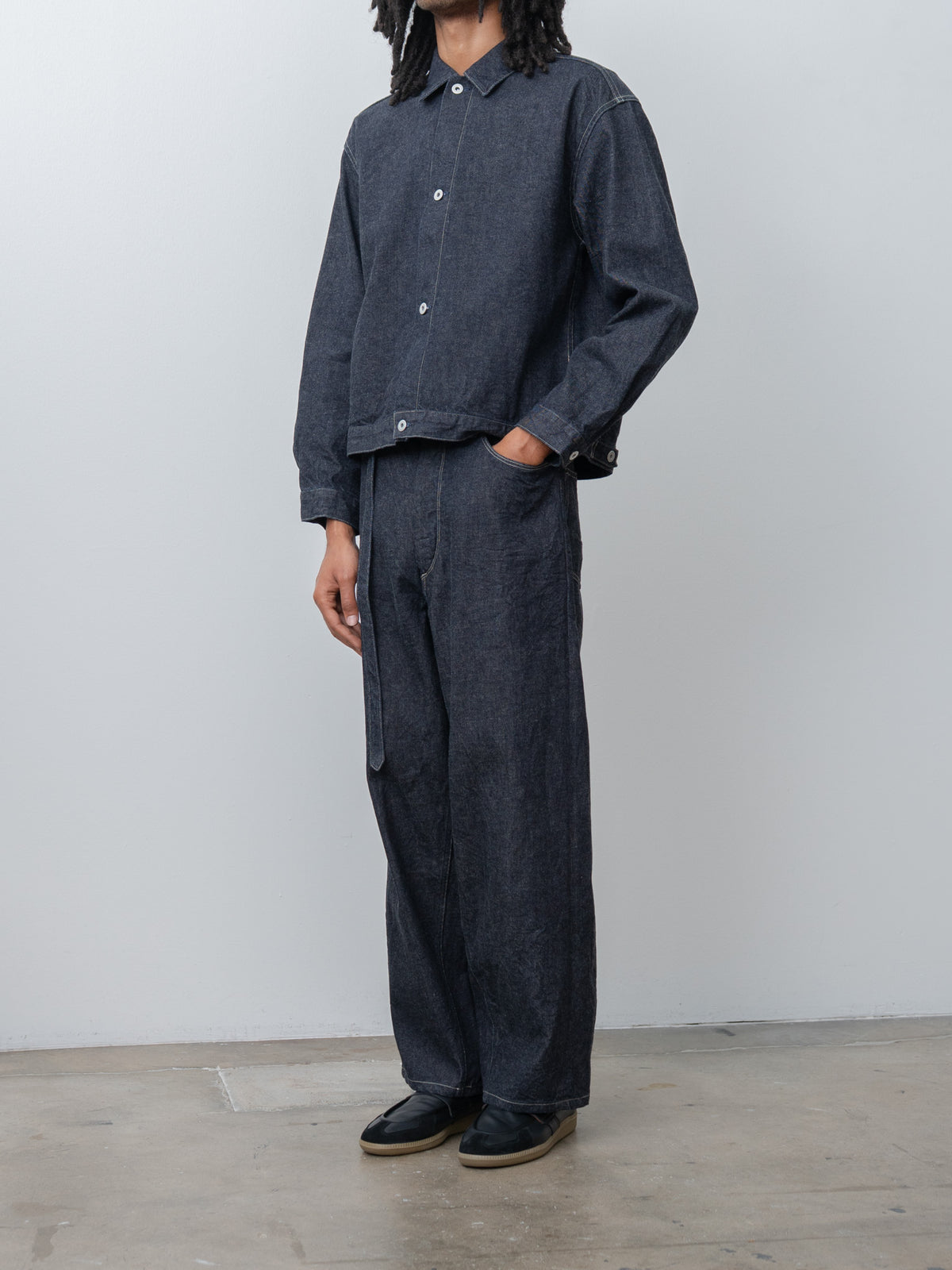 Namu Shop - Blurhms 12.9oz Denim Bias Belted Pants - Indigo