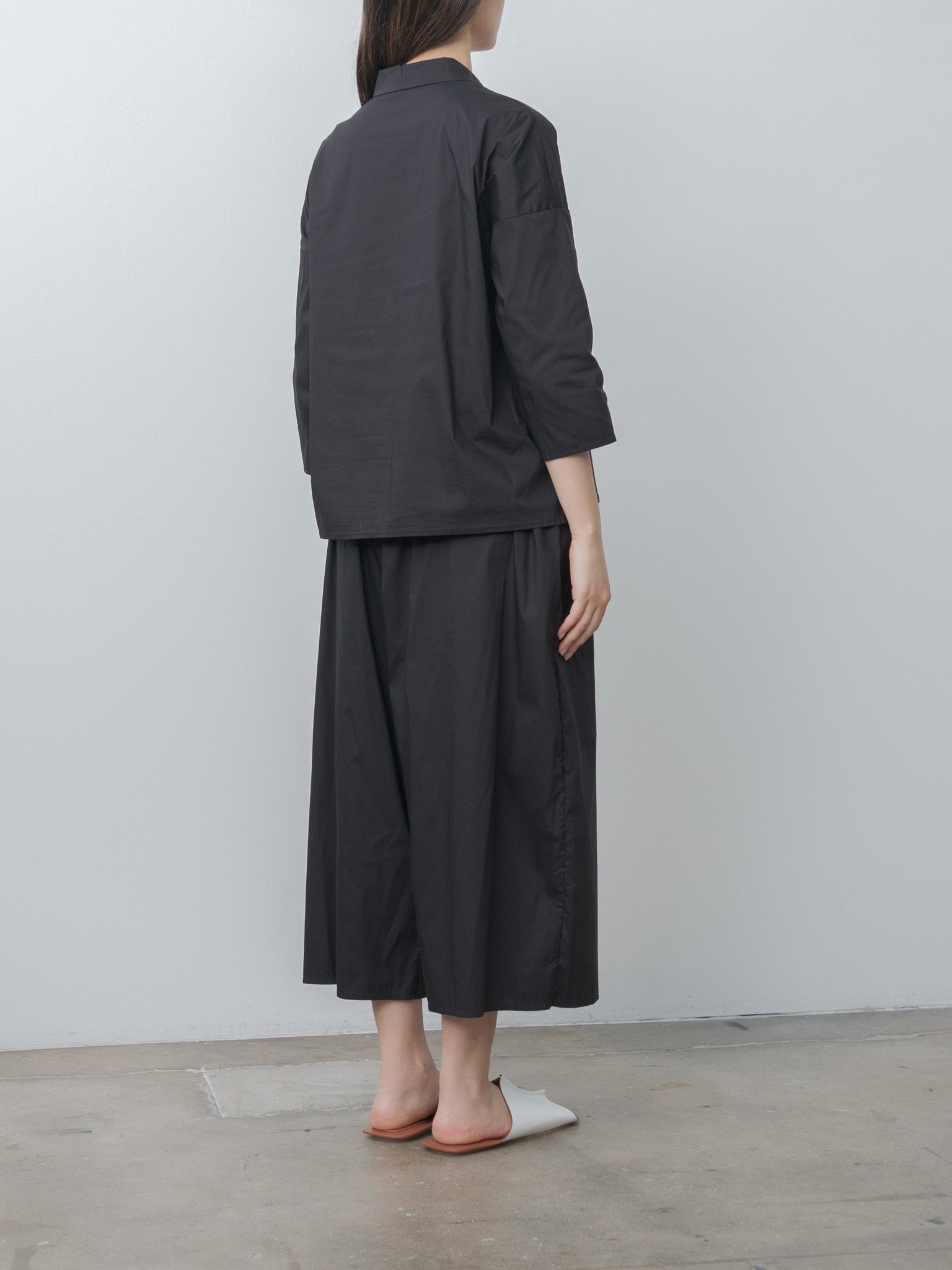 Namu Shop - Album di Famiglia Short Collar Shirt TSL - Black