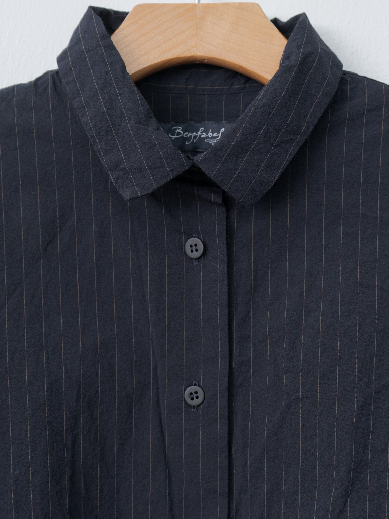 Namu Shop - Bergfabel Tina Shirt - Pinstripe