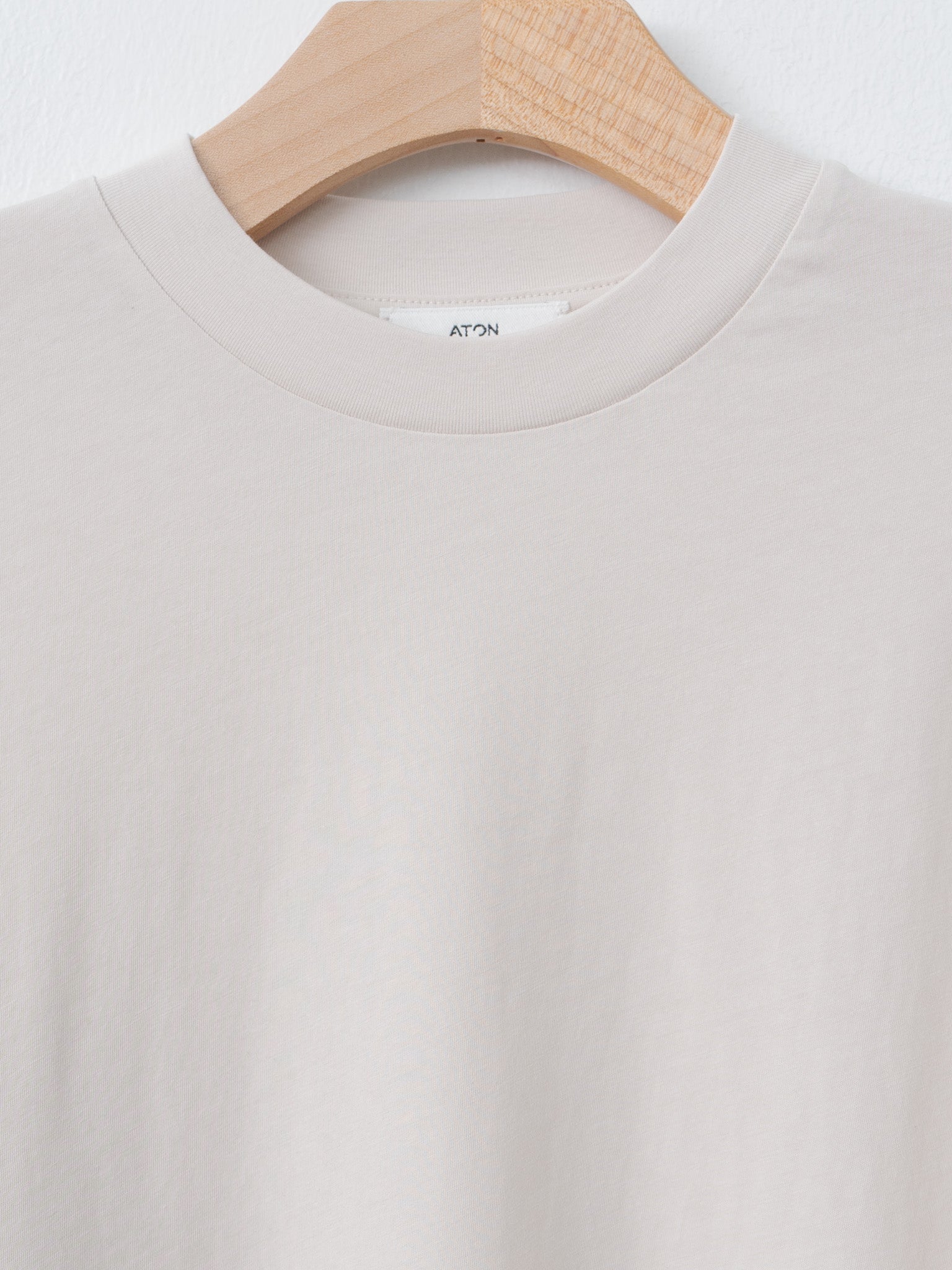 Namu Shop - Aton Fresca Nubuck Longsleeve T–Shirt - Warm White