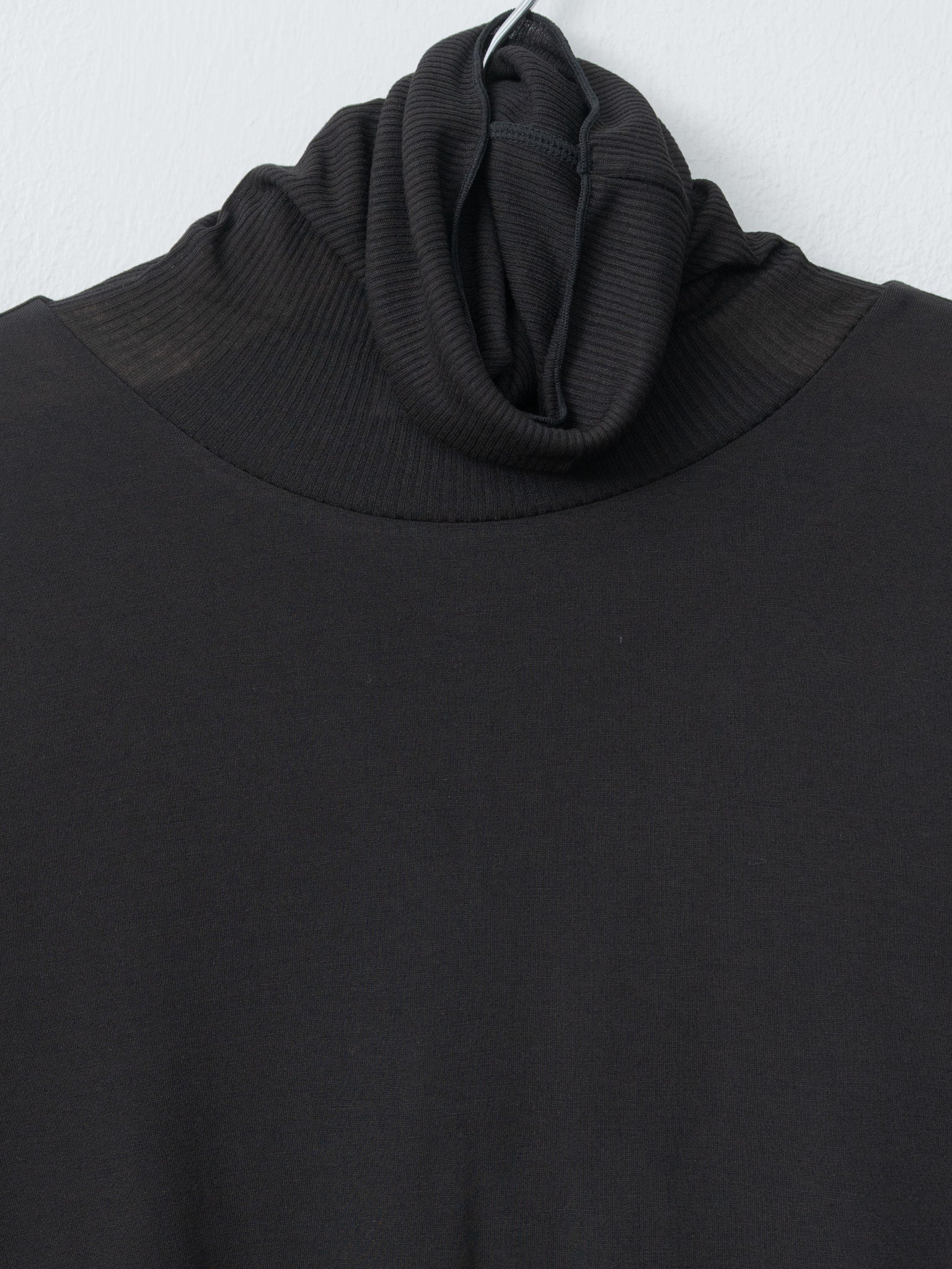 Namu Shop - Aton Modal Silk Jersey Turtleneck - Black