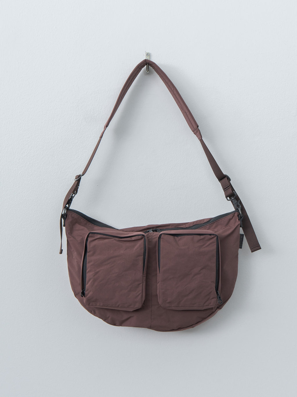 Split Yarn Bodybag M - Bordeaux Brown