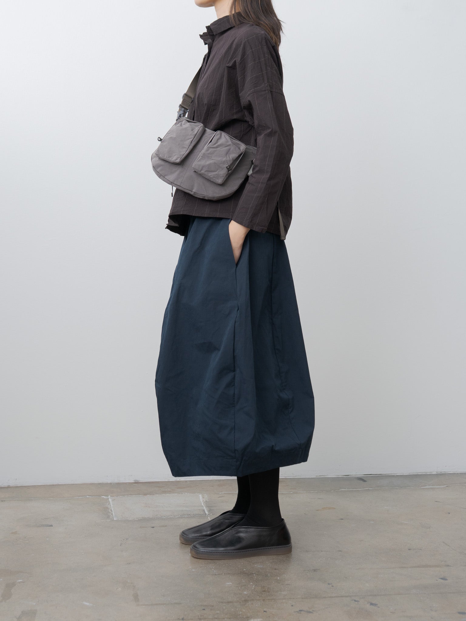 Namu Shop - Amiacalva Split Yarn Bodybag Small - Gray