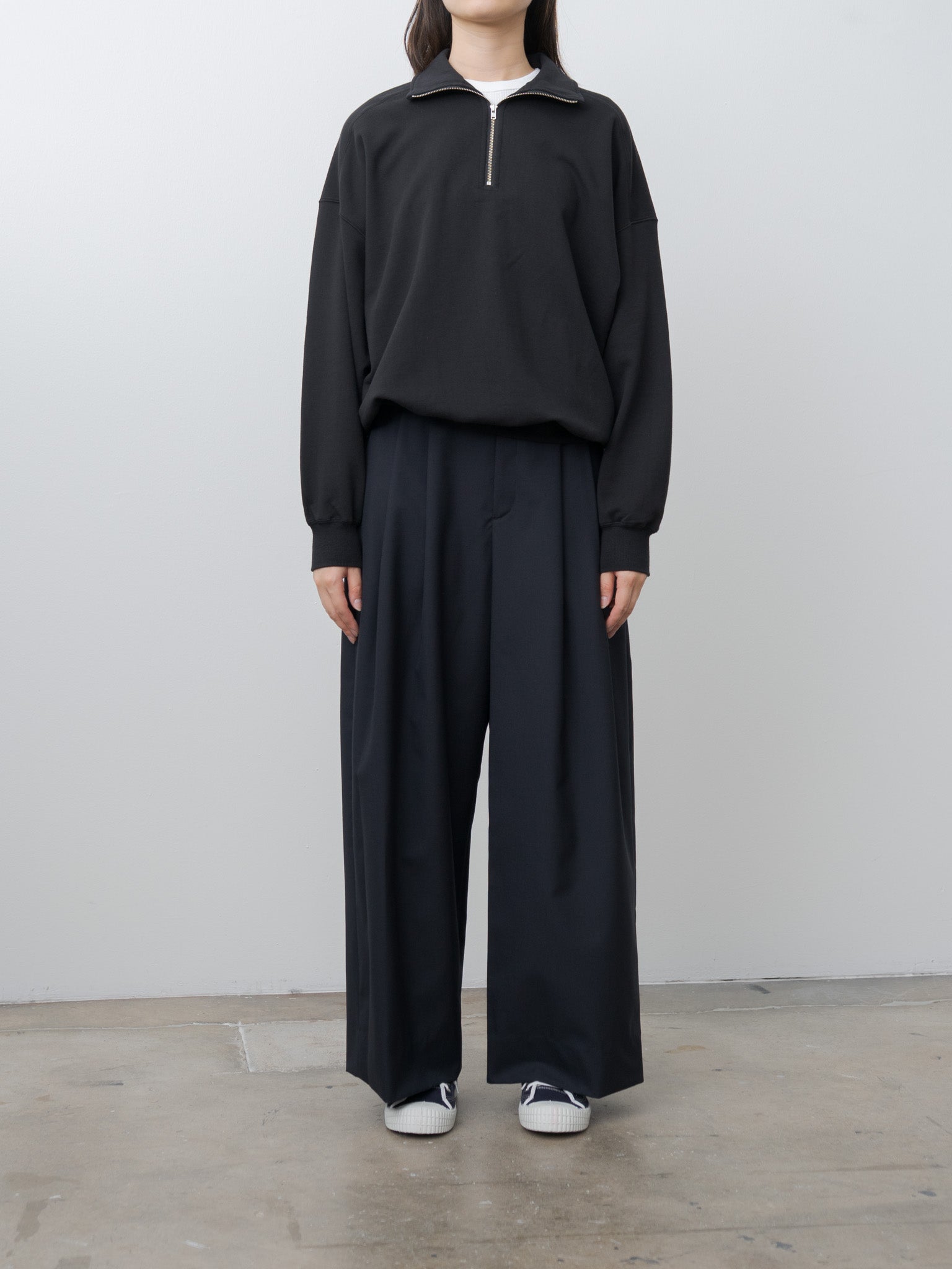 Namu Shop - Nicholson & Nicholson Ark Sweatshirt - Black