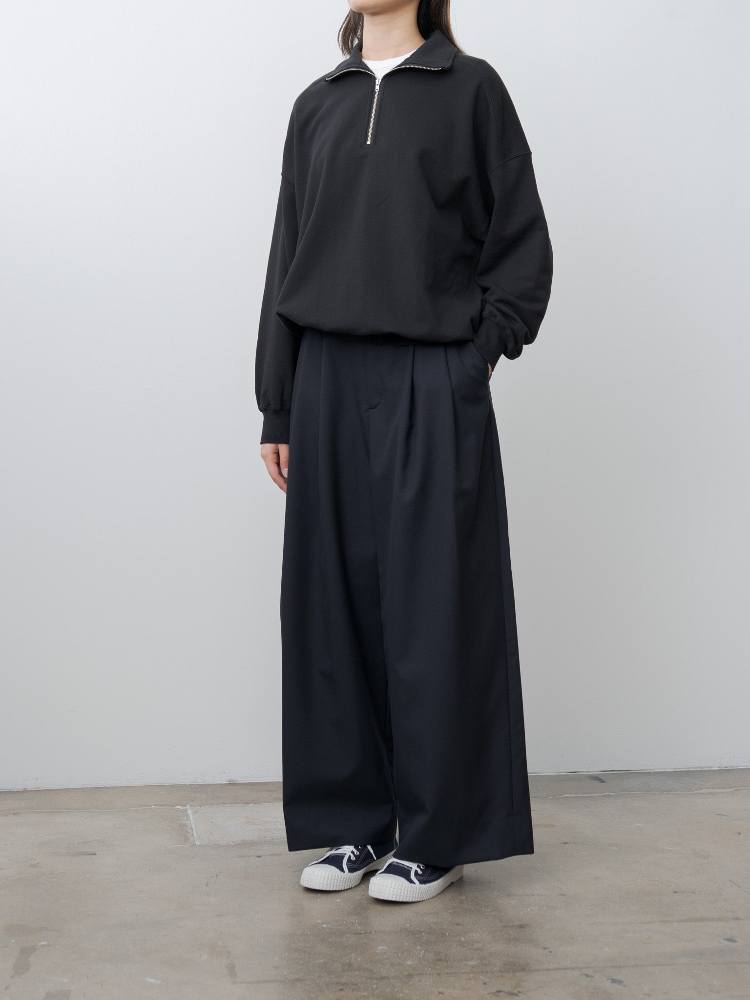 Namu Shop - Nicholson & Nicholson Ark Sweatshirt - Black