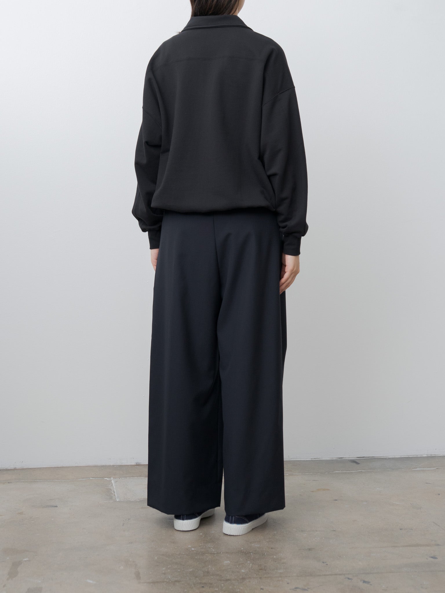 Namu Shop - Nicholson & Nicholson Ark Sweatshirt - Black