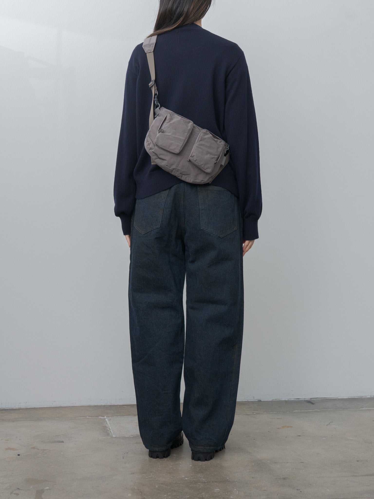 Split Yarn Bodybag S - Gray