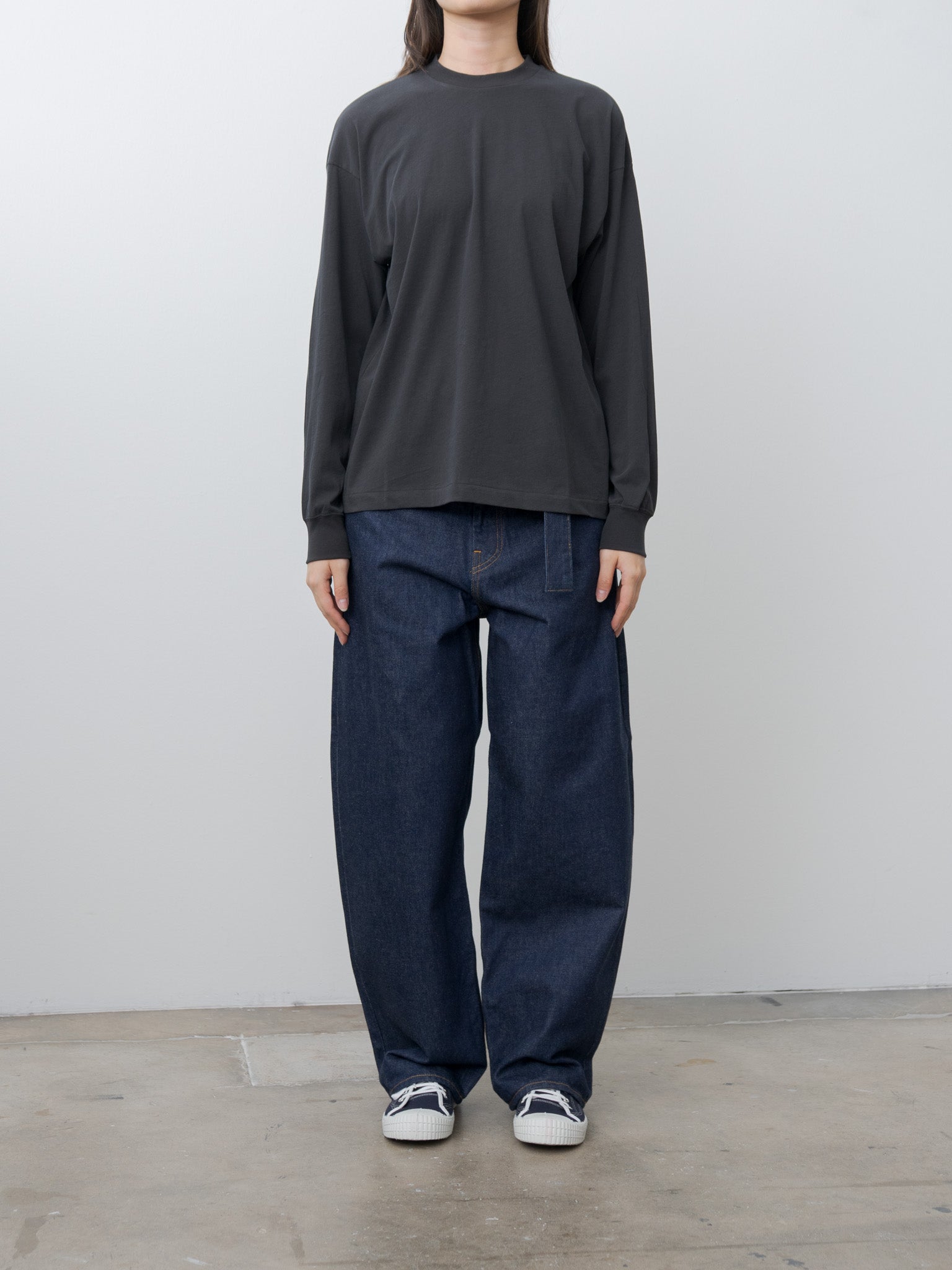 Namu Shop - Aton Fresca Nubuck Longsleeve T–Shirt - Charcoal Gray