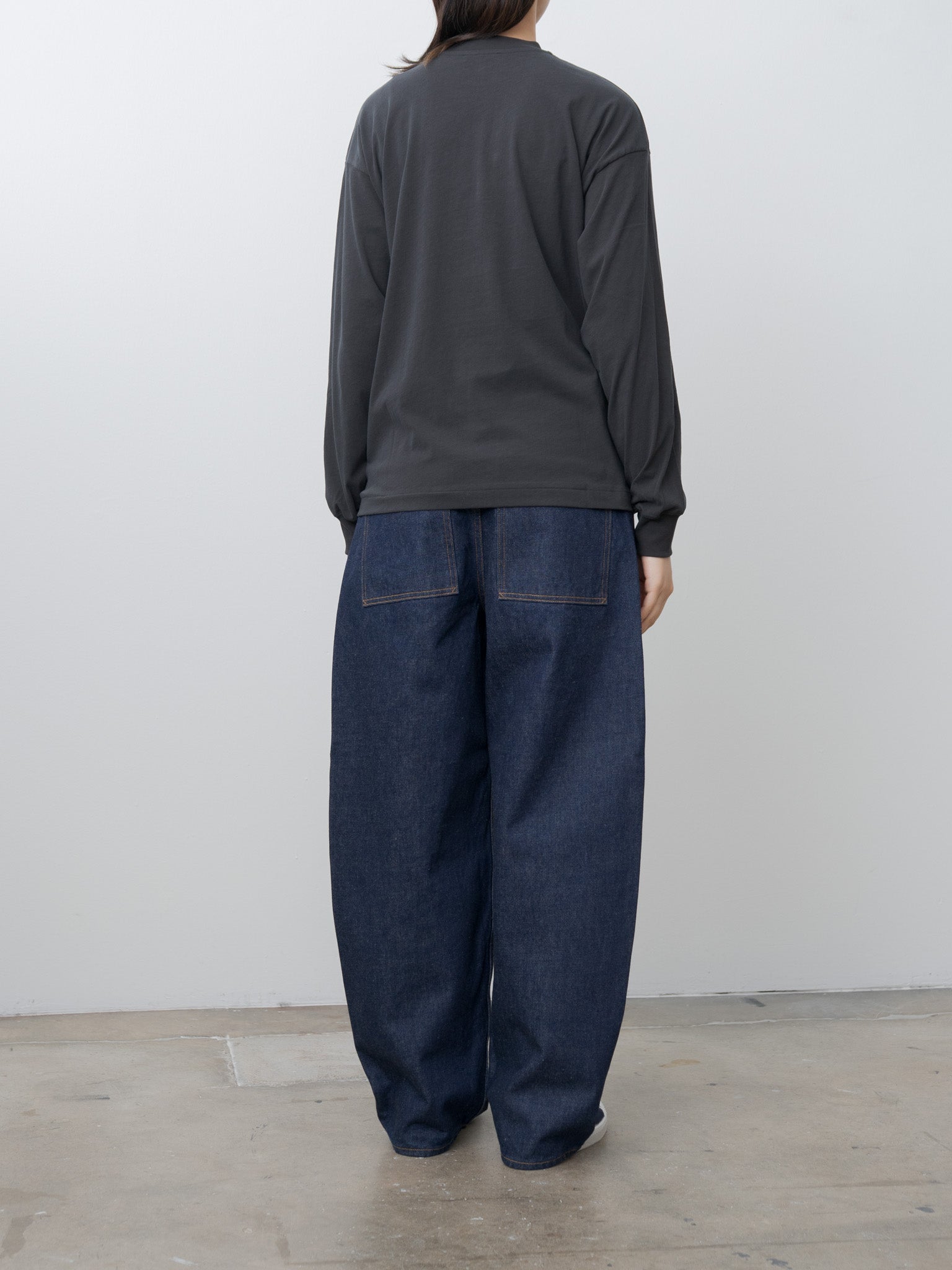 Namu Shop - Aton Fresca Nubuck Longsleeve T–Shirt - Charcoal Gray