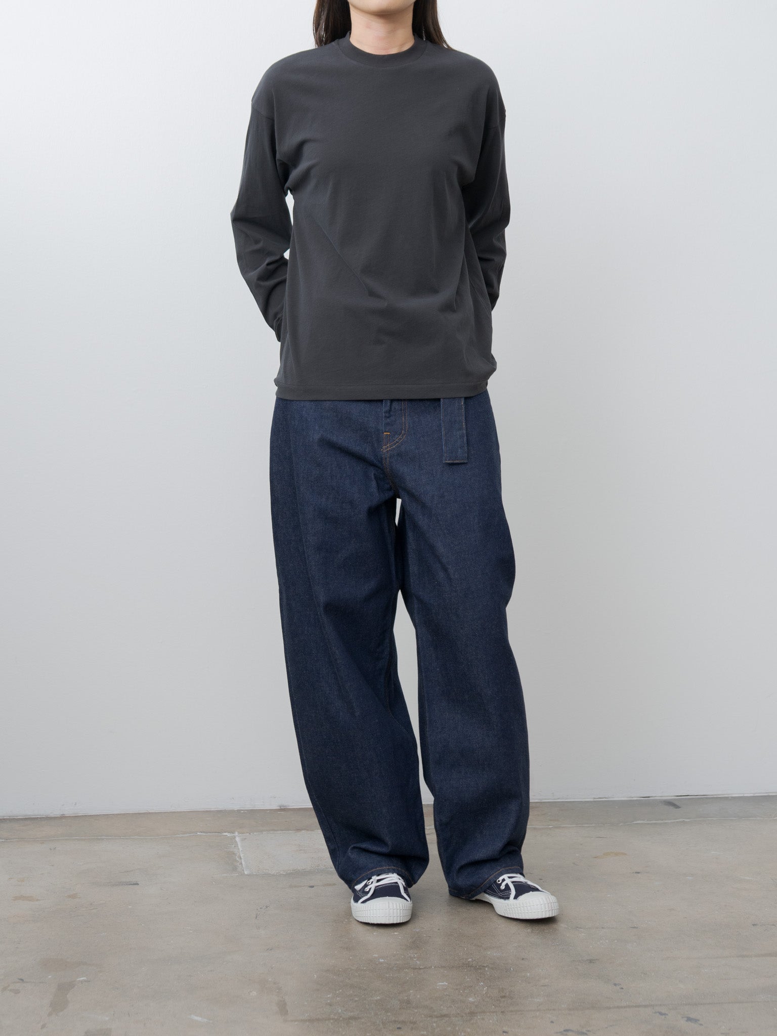 Namu Shop - Aton Fresca Nubuck Longsleeve T–Shirt - Charcoal Gray