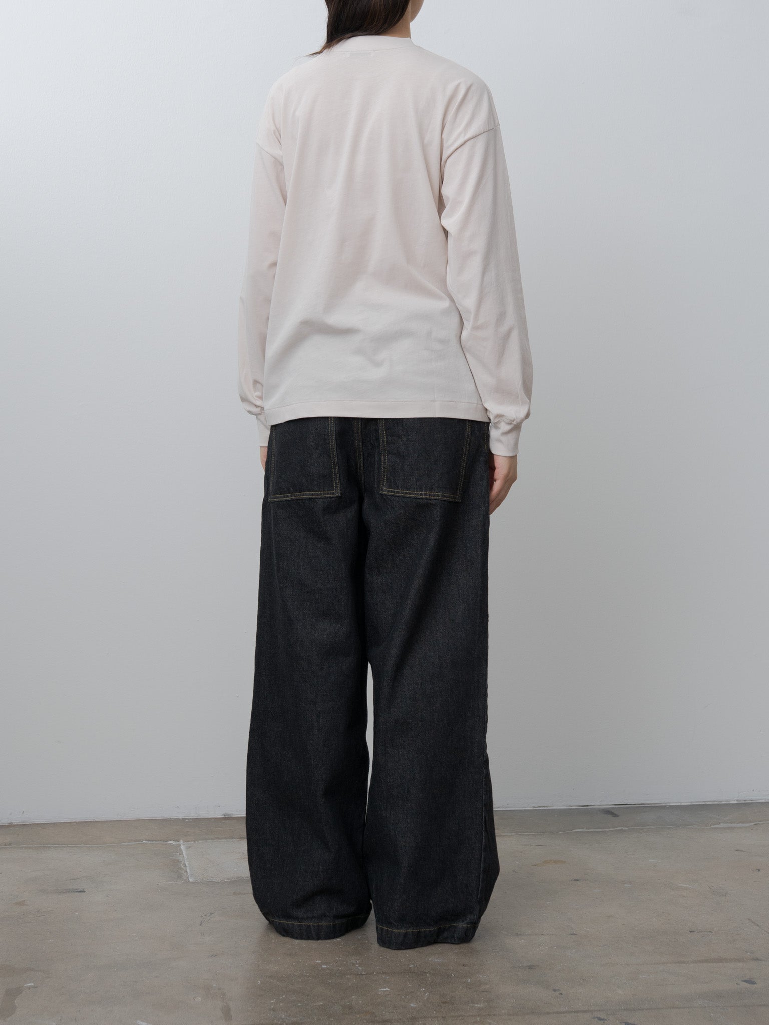 Namu Shop - Aton Fresca Nubuck Longsleeve T–Shirt - Warm White