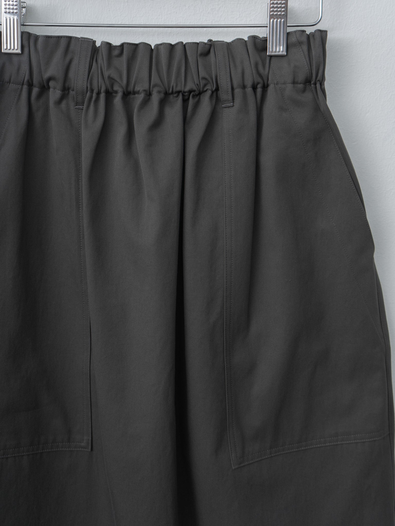 Namu Shop - Nicholson & Nicholson DONA-LC Slim Skirt