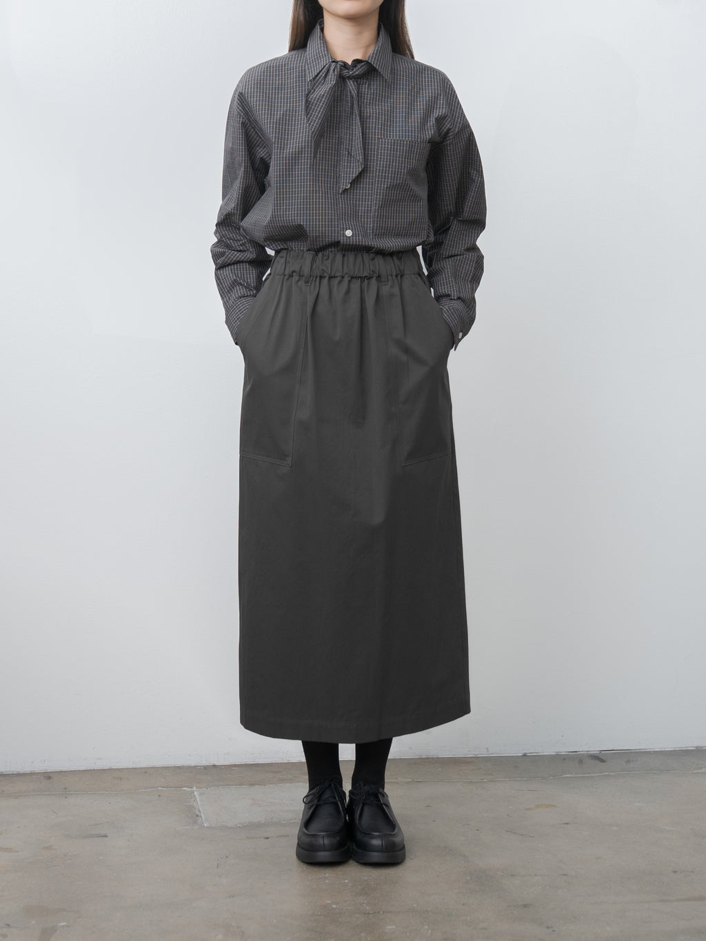 Namu Shop - Nicholson & Nicholson DONA-LC Slim Skirt