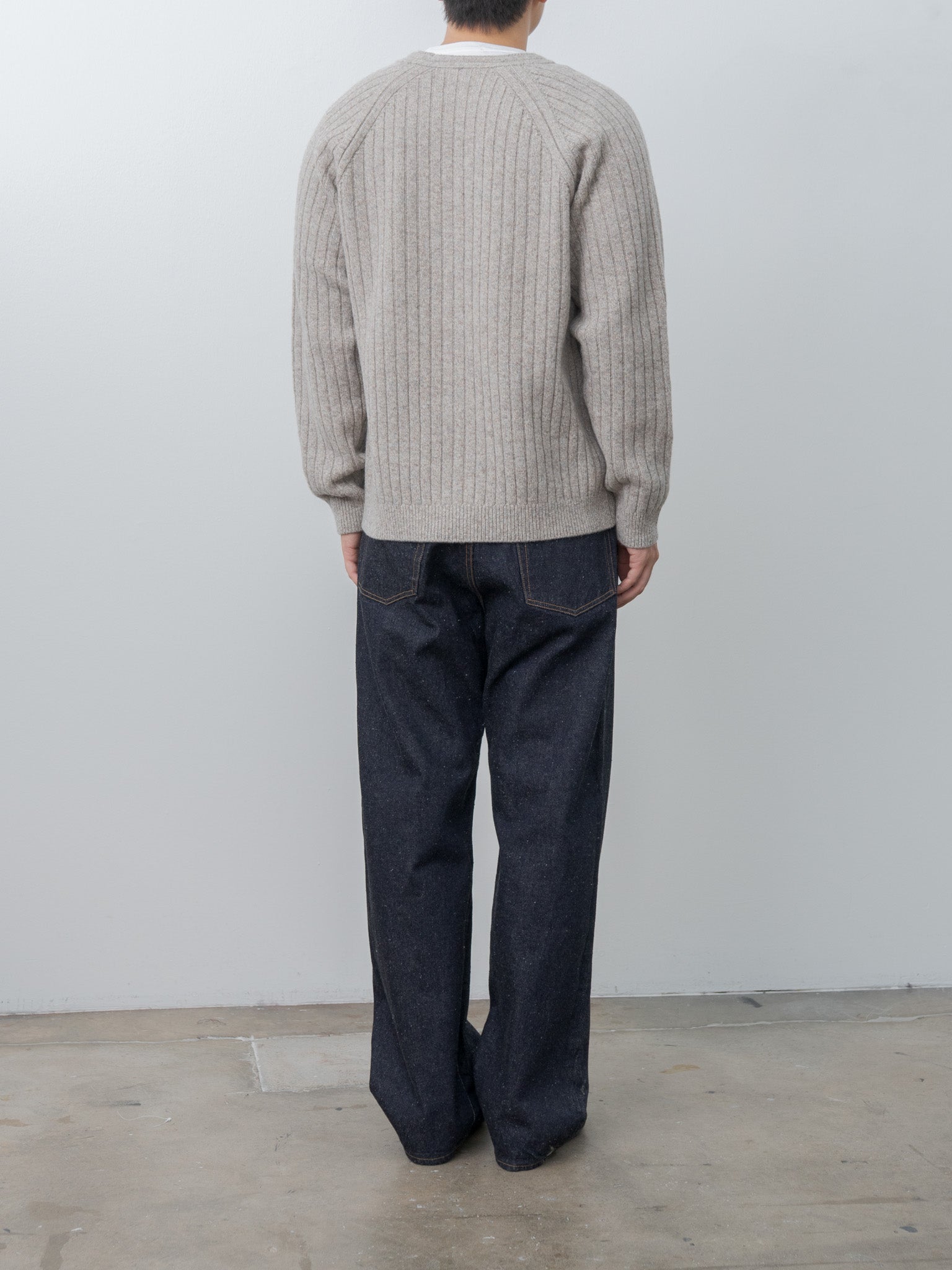 Namu Shop - Aton Lambswool V-Neck Cardigan