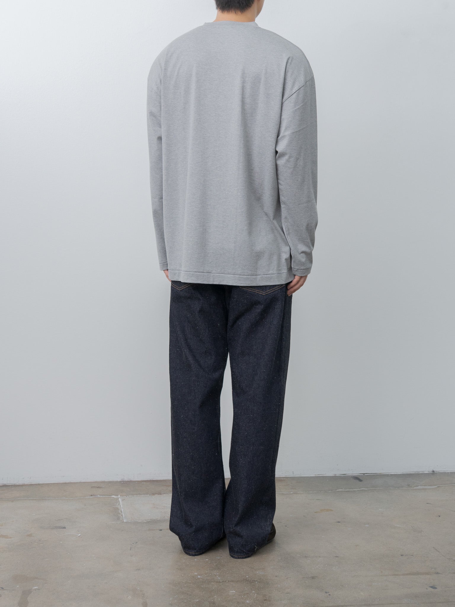 Namu Shop - Aton Suvin 60/2 Oversized Long Sleeve T-Shirt