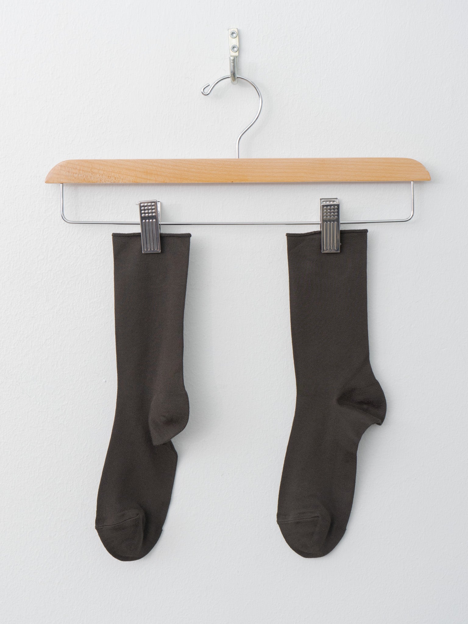 Namu Shop - Veritecoeur Roll Hem Socks - Brown, Red