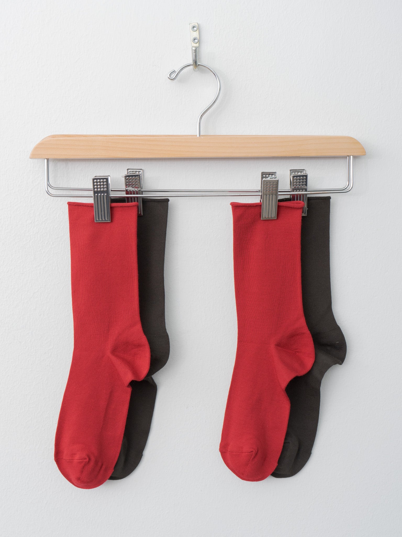 Namu Shop - Veritecoeur Roll Hem Socks - Brown, Red