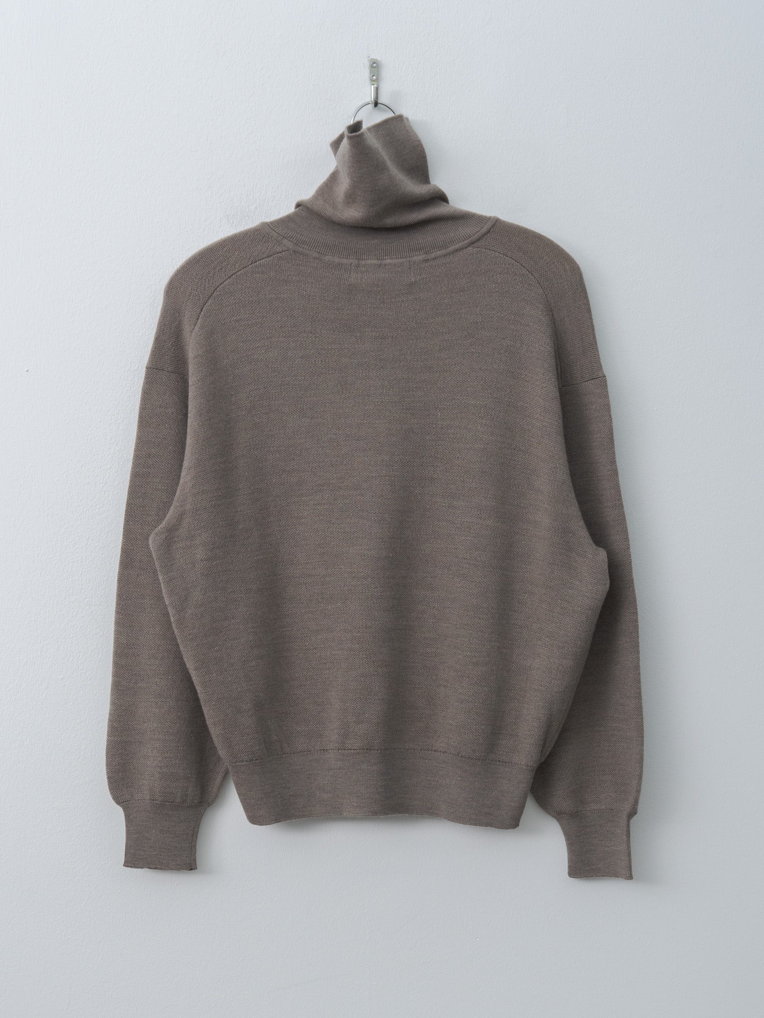 Namu Shop - Sayaka Davis Highneck Henley - Oatmeal, Eggplant