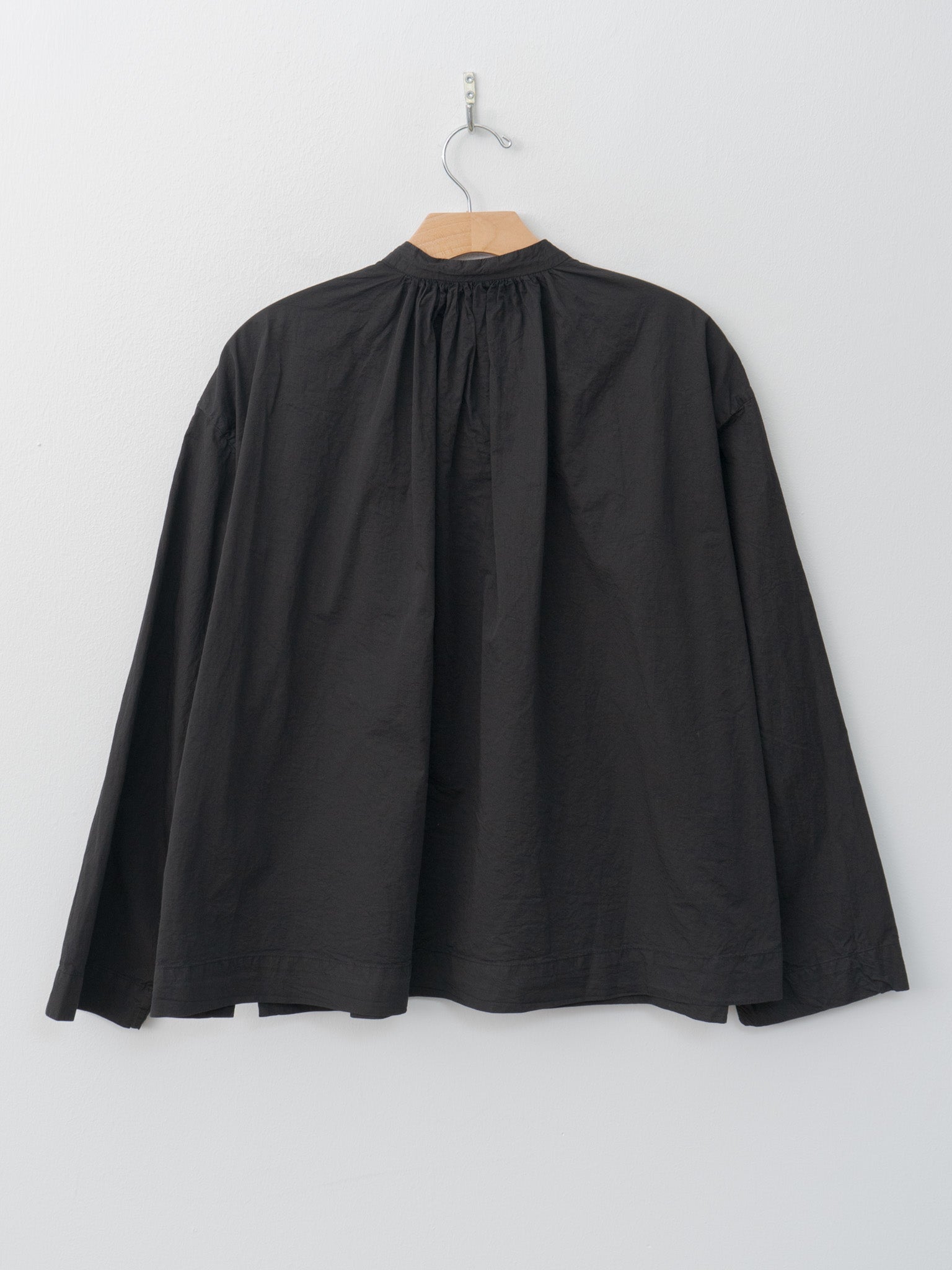Namu Shop - Veritecoeur Shrink Gathered Shirt - Black