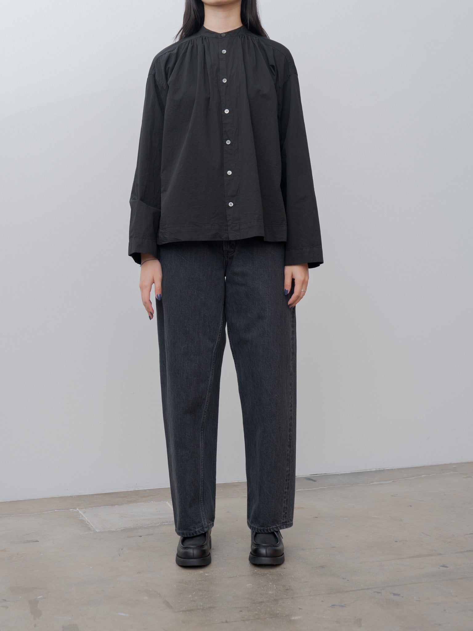 Namu Shop - Veritecoeur Shrink Gathered Shirt - Black