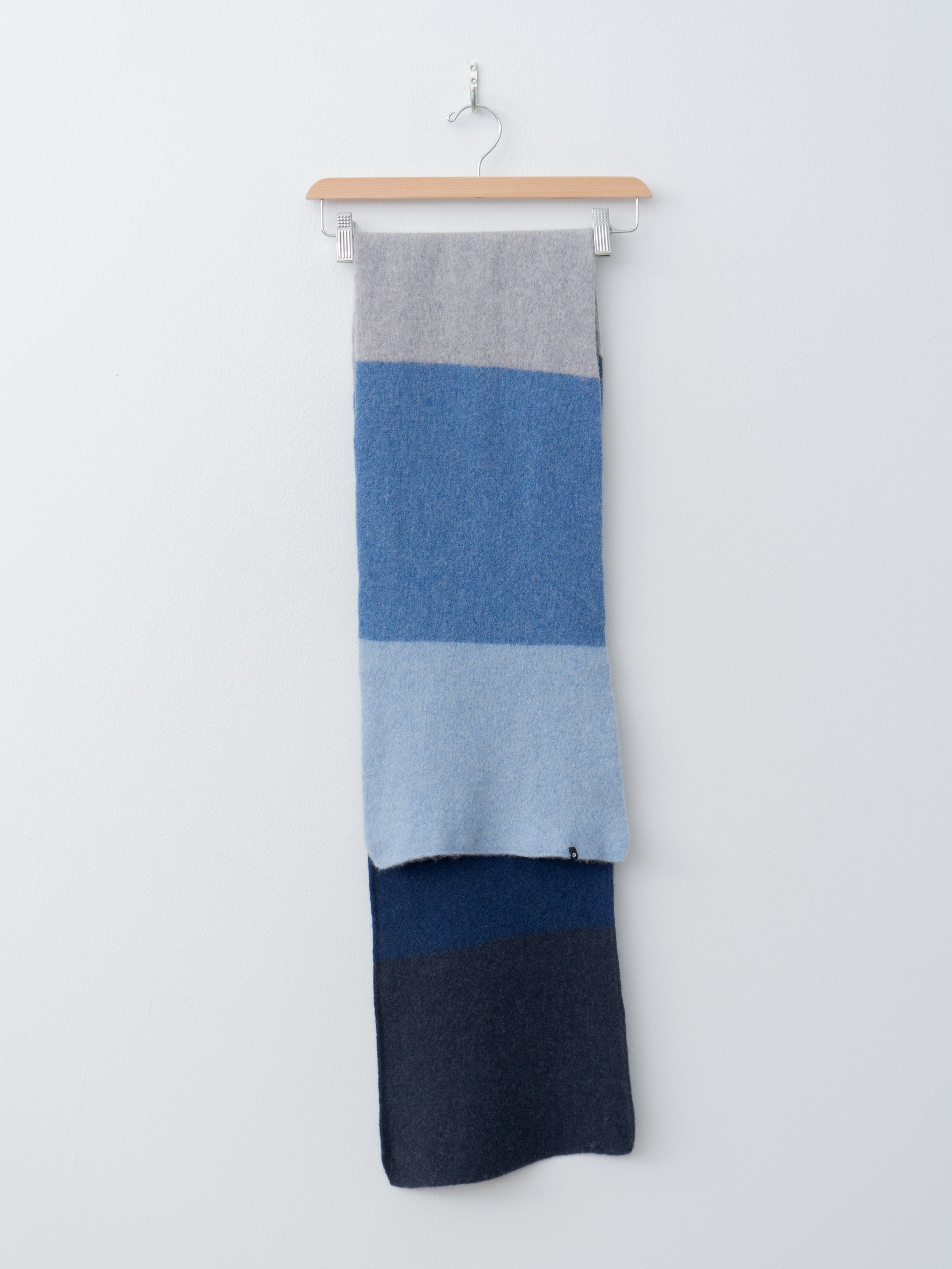 Namu Shop - Cecilie Telle Block Scarf - Blues