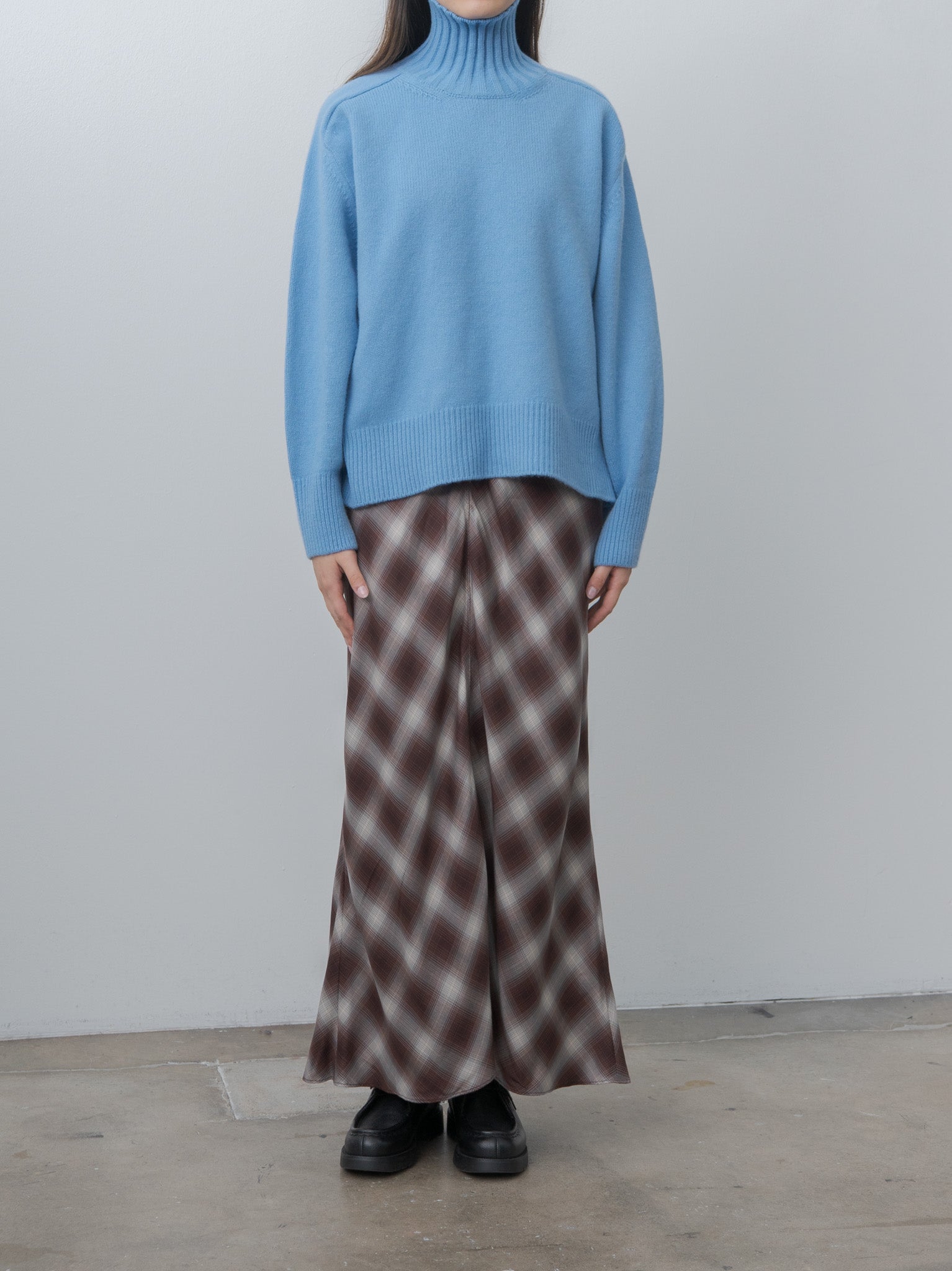 Namu Shop - Sayaka Davis Highcollar Sweater - Azure