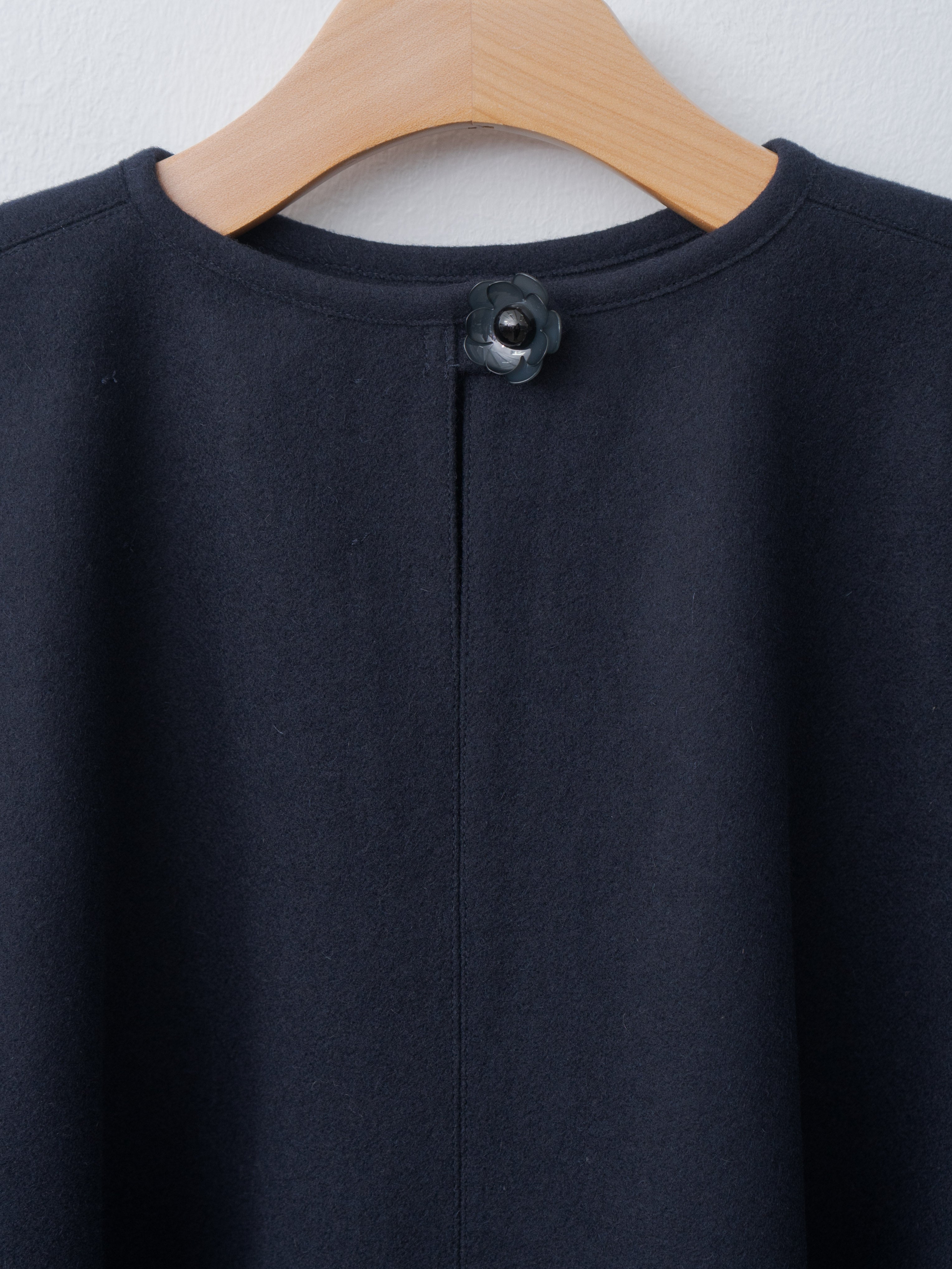 Namu Shop - Eleph Rose Ruffle Cape - Navy Wool