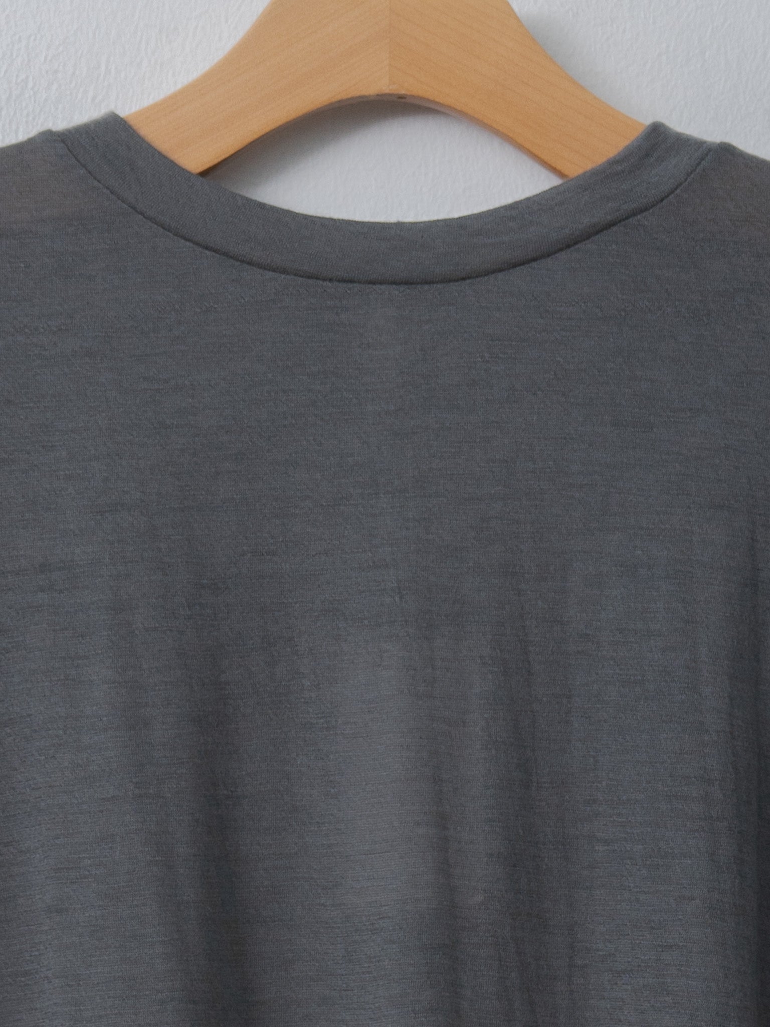 Namu Shop - Babaco Fine Cashmere Jersey T-Shirt